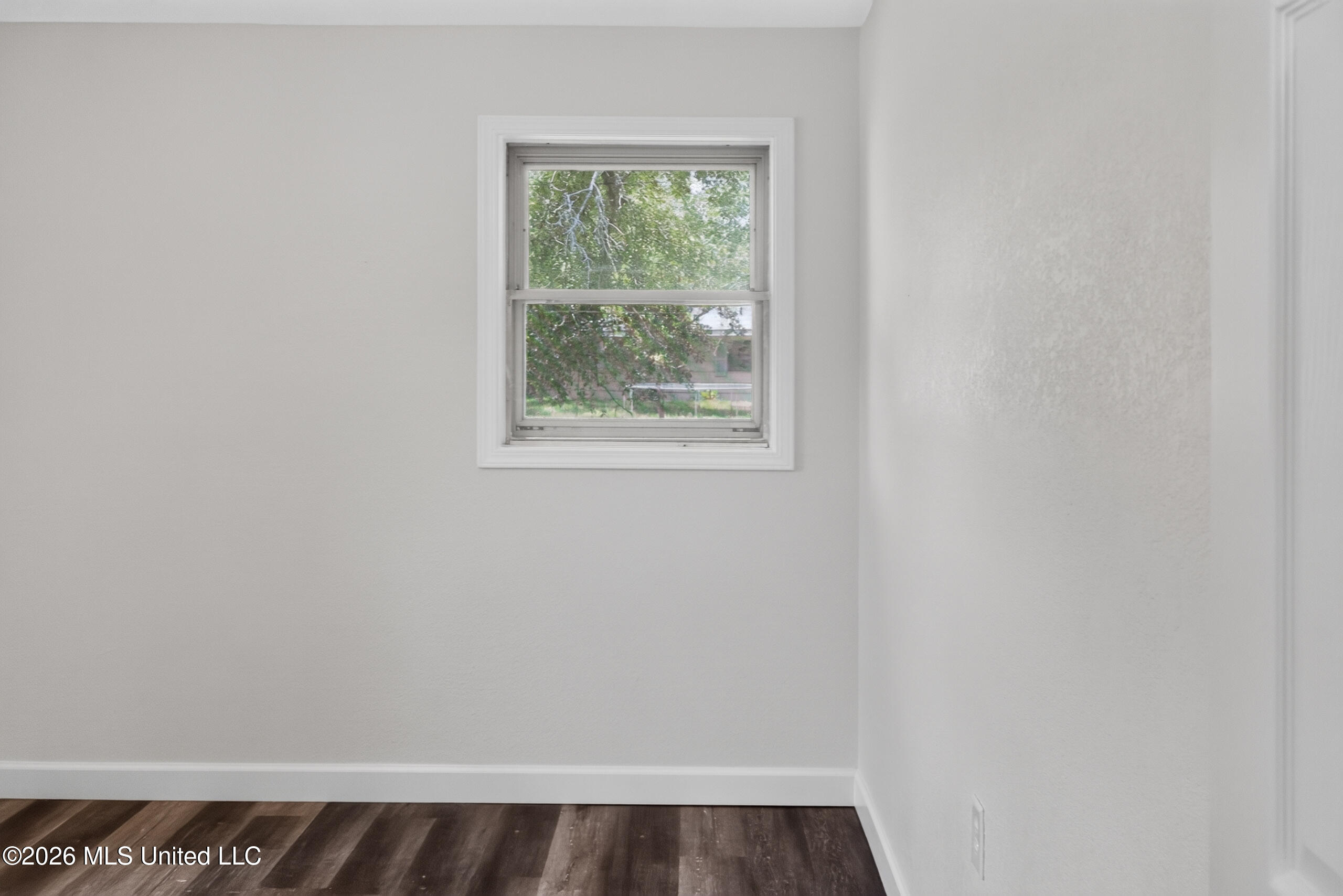 1910 Meadowbrook Street Property Photo 37