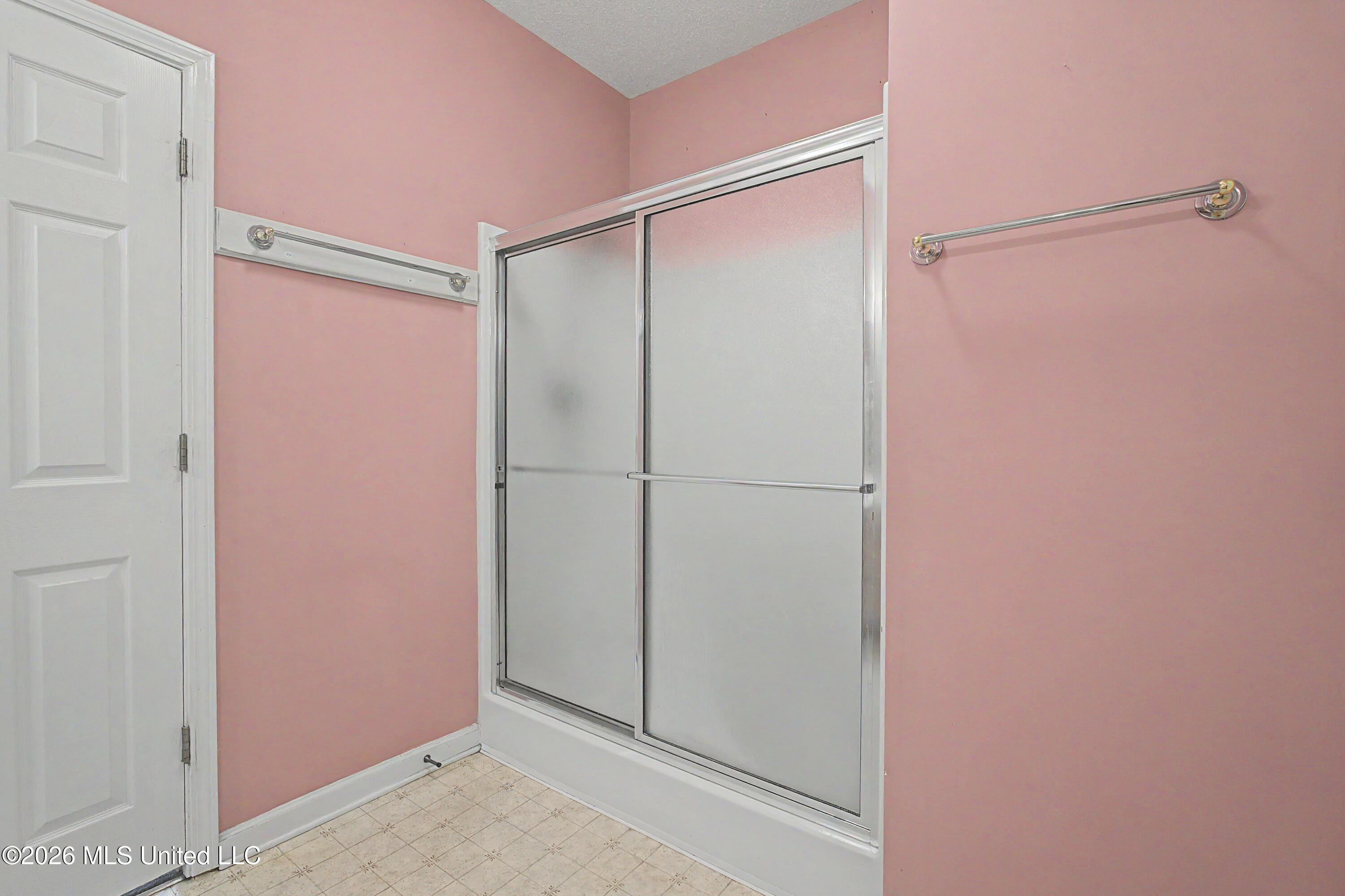 816 Cardinal Lane Property Photo 19