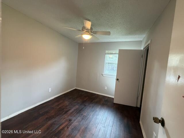 709 Shirley Drive Property Photo 5