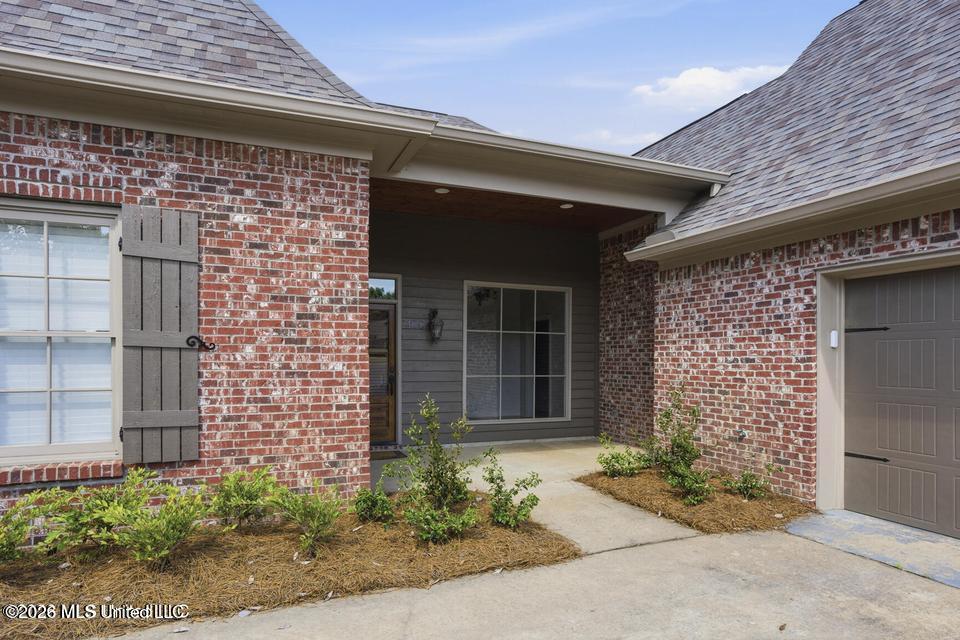 108 Martinique Drive Property Photo 3