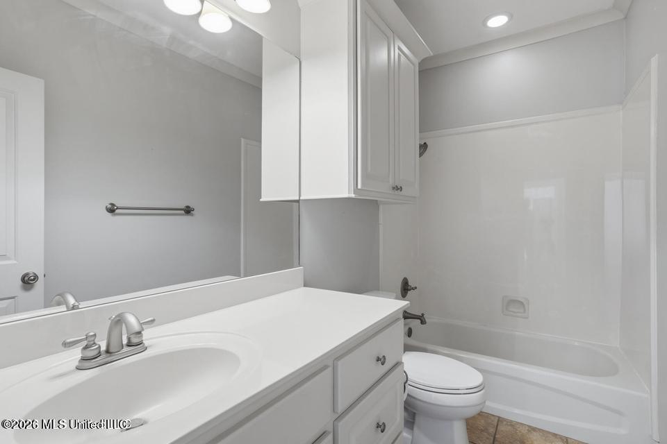 108 Martinique Drive Property Photo 46