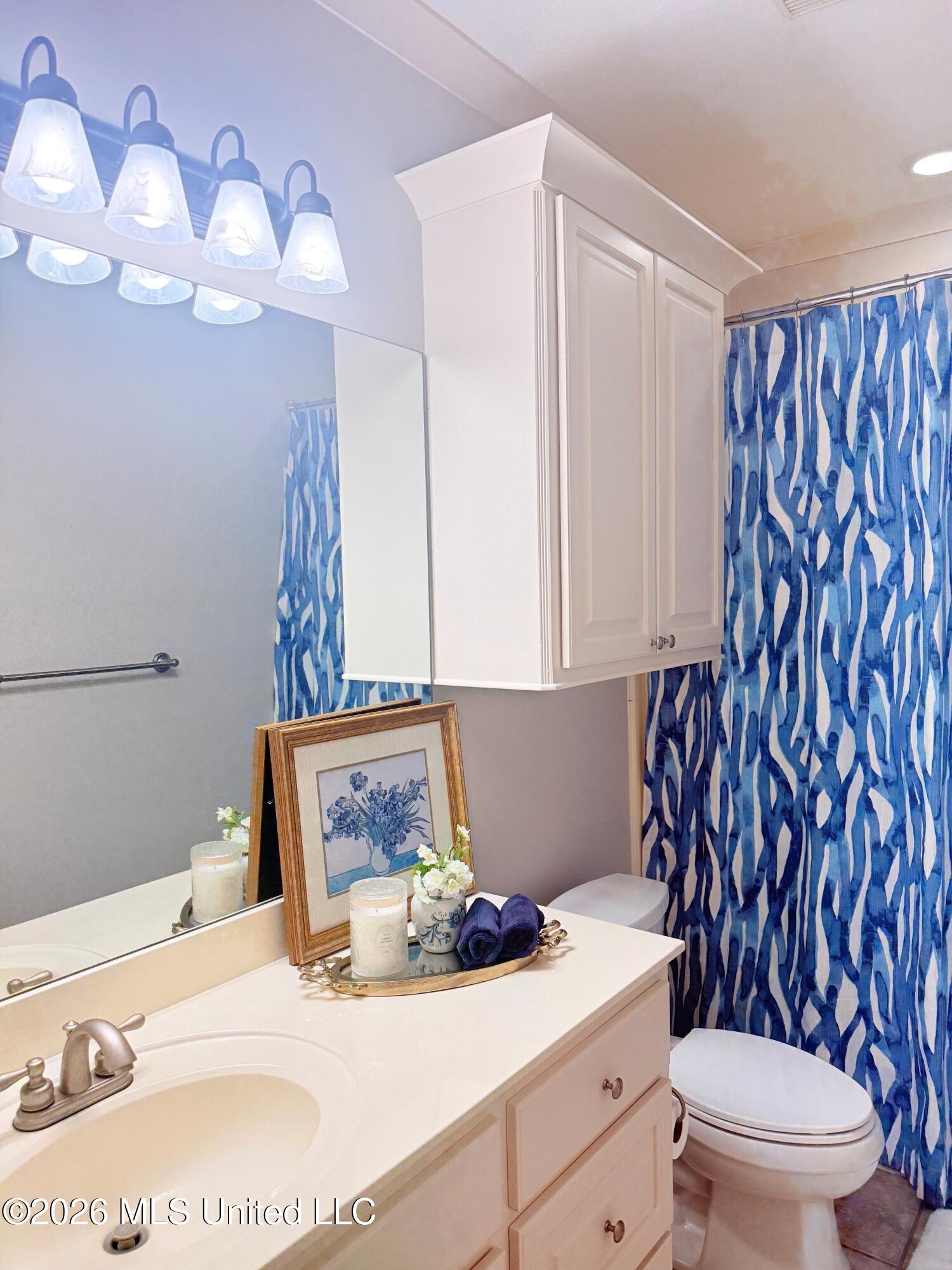 108 Martinique Drive Property Photo 47