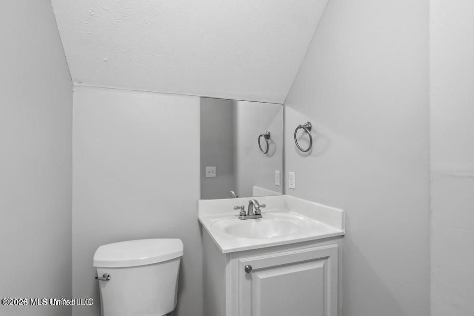 108 Martinique Drive Property Photo 50