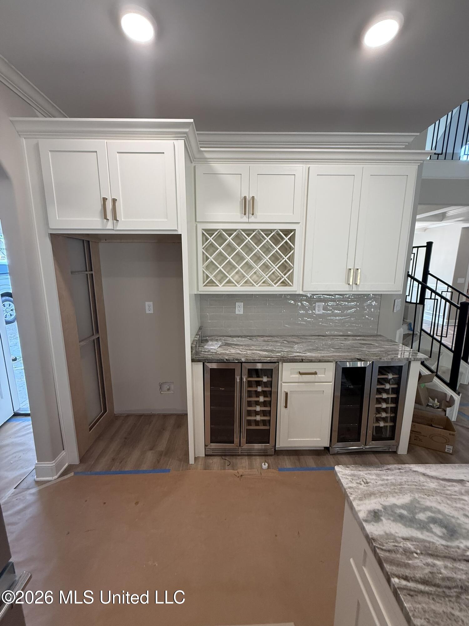 84 Live Oaks Drive Property Photo 12