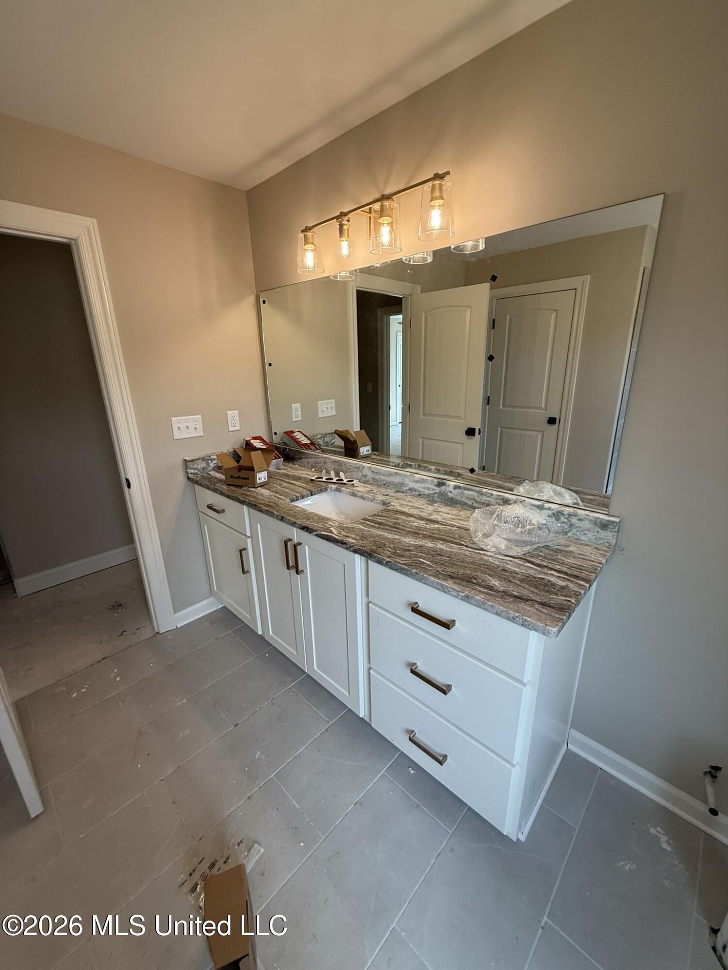 84 Live Oaks Drive Property Photo 34