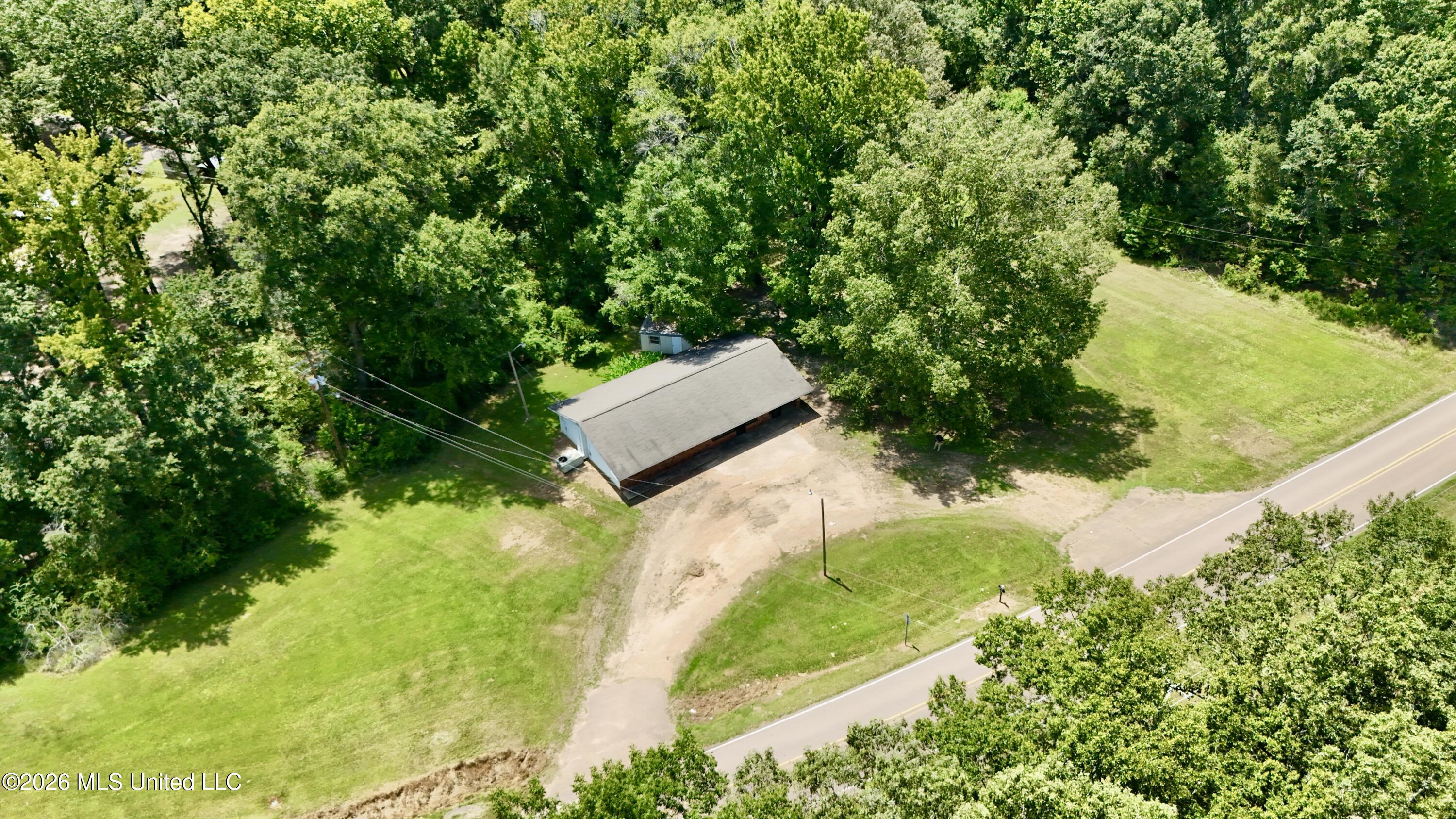 1125 Clinton-tinnin Road Property Photo 23