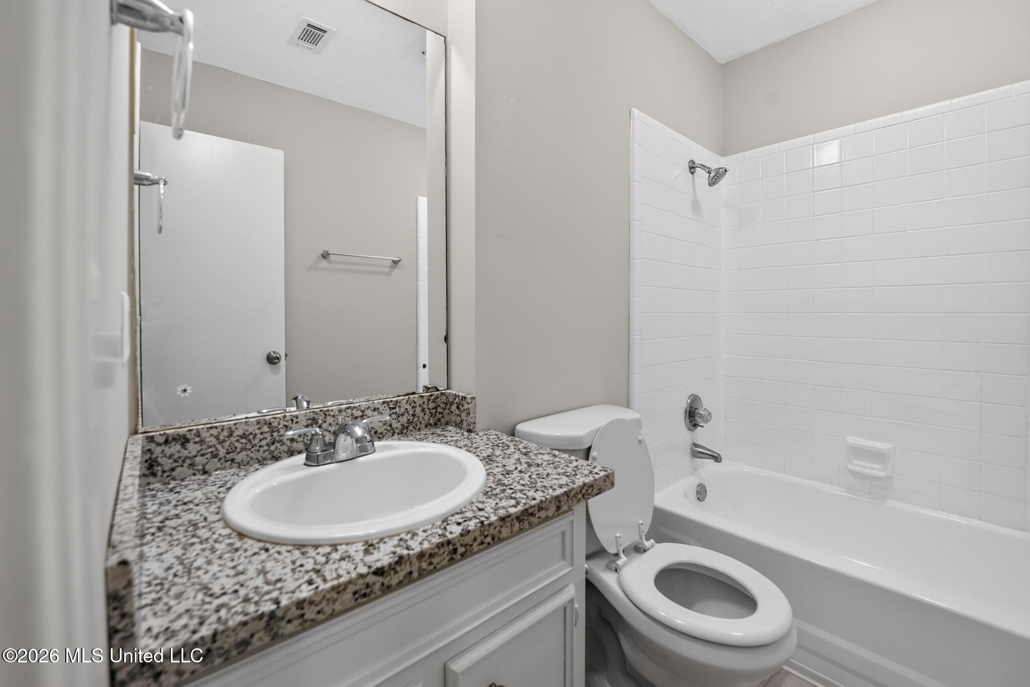 334 E Timber Ridge Court Property Photo 19