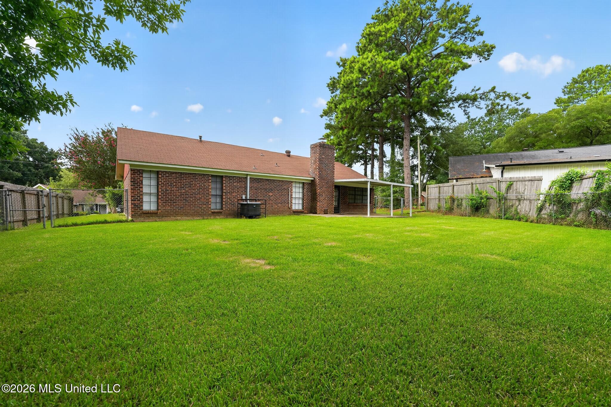 334 E Timber Ridge Court Property Photo 21