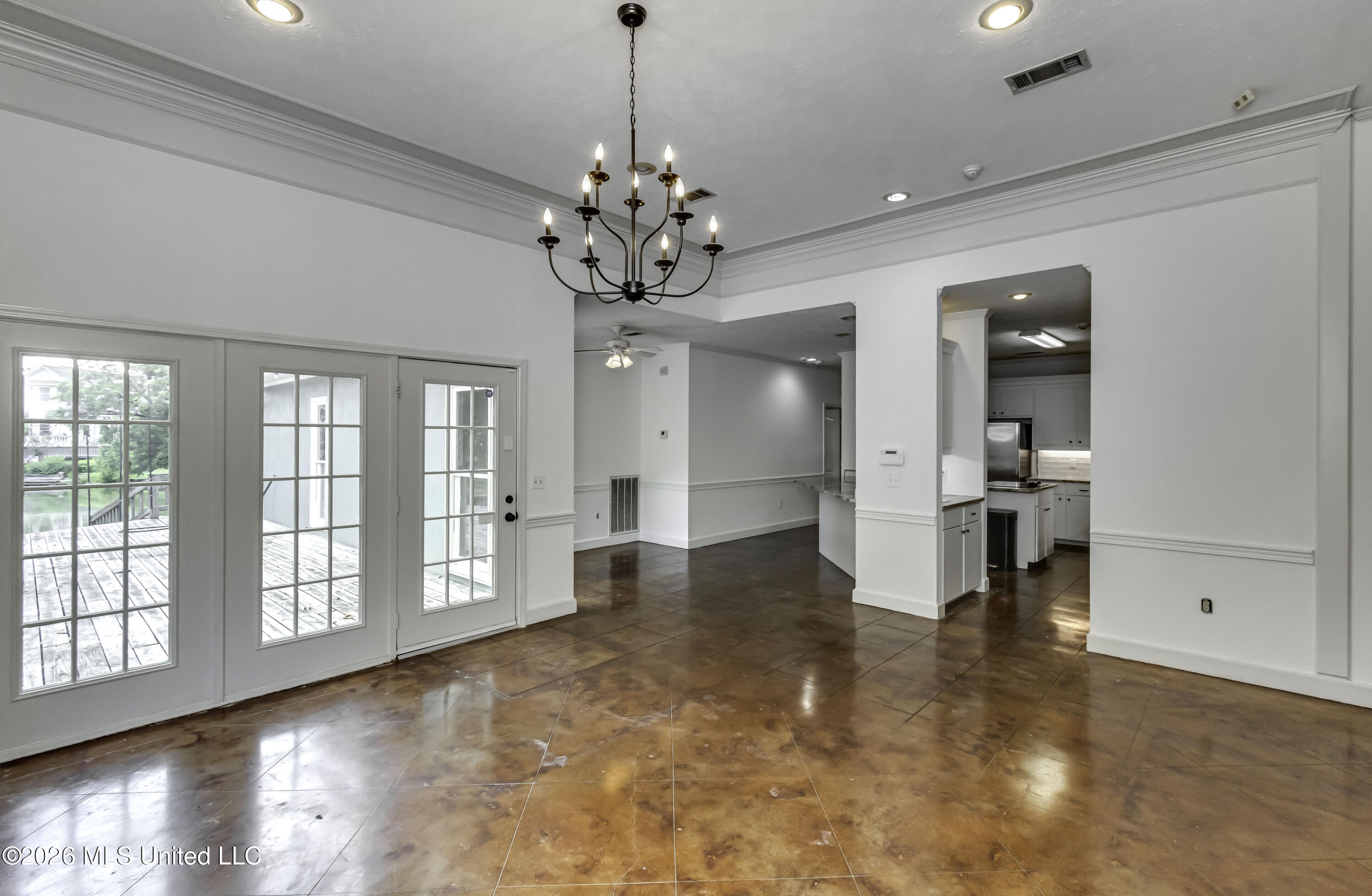 125 Northpointe Parkway Property Photo 14