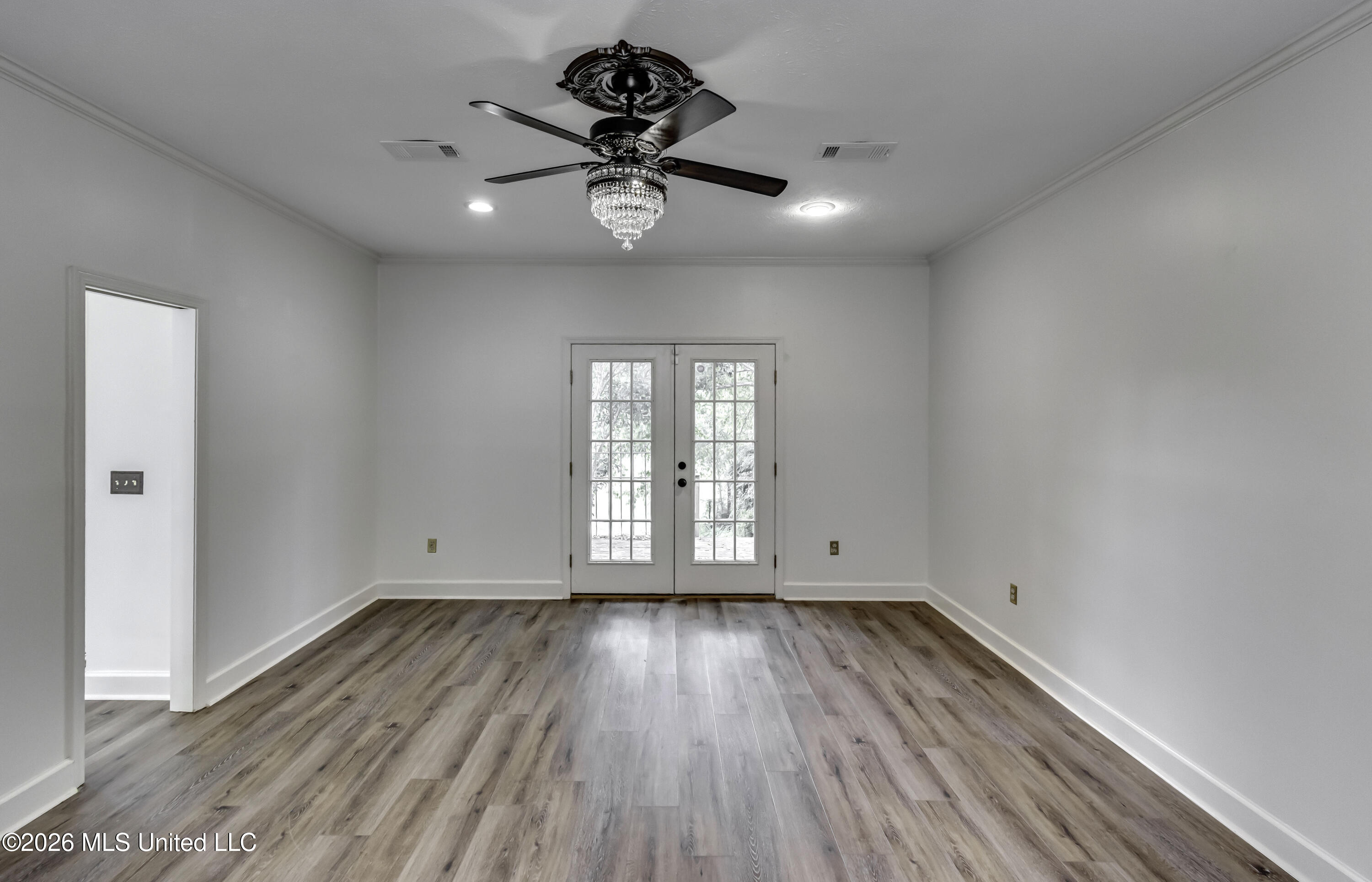 125 Northpointe Parkway Property Photo 36