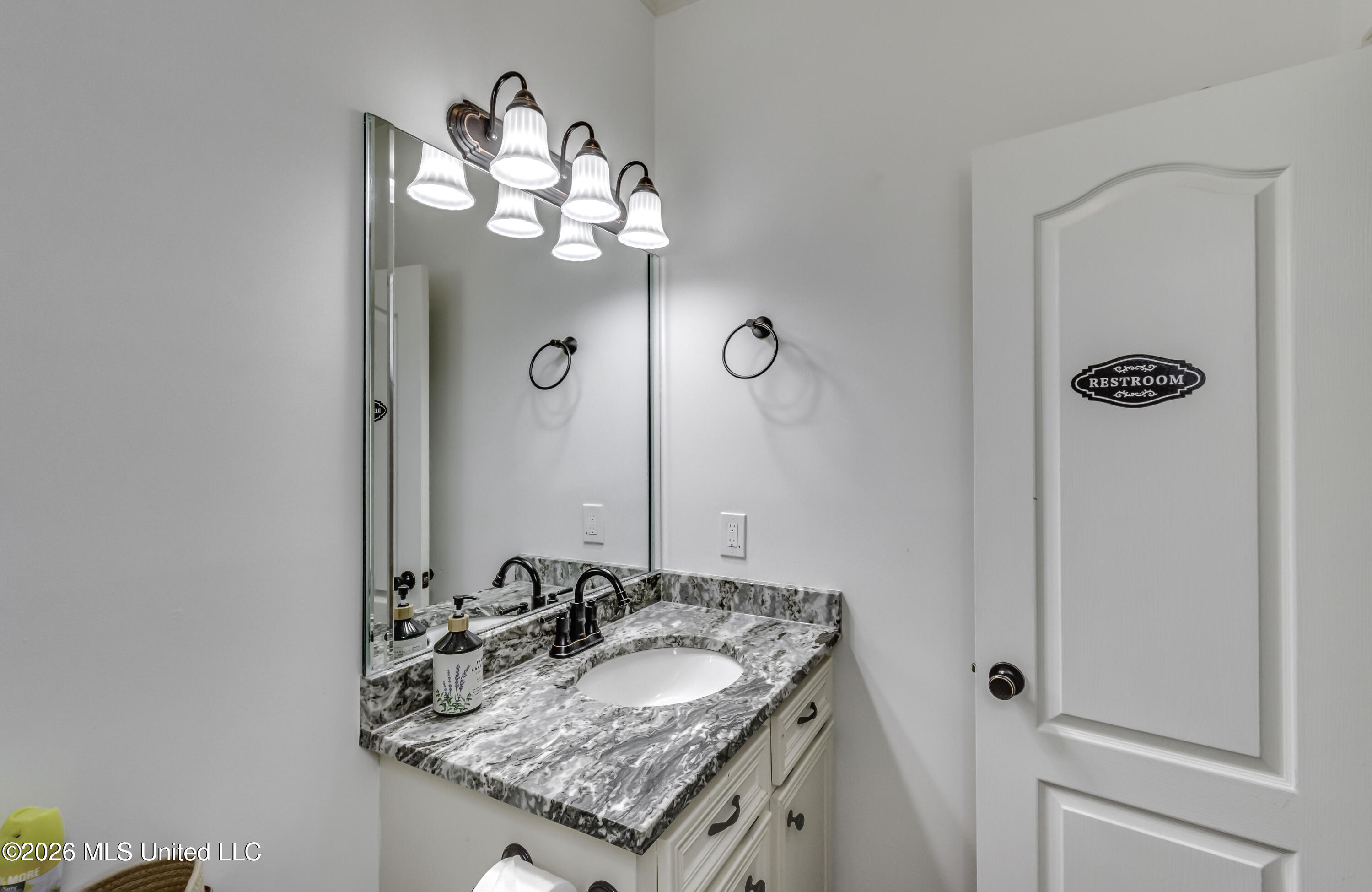125 Northpointe Parkway Property Photo 66