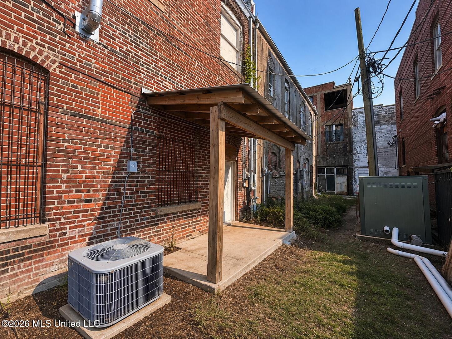 247 Delta Avenue Property Photo 2