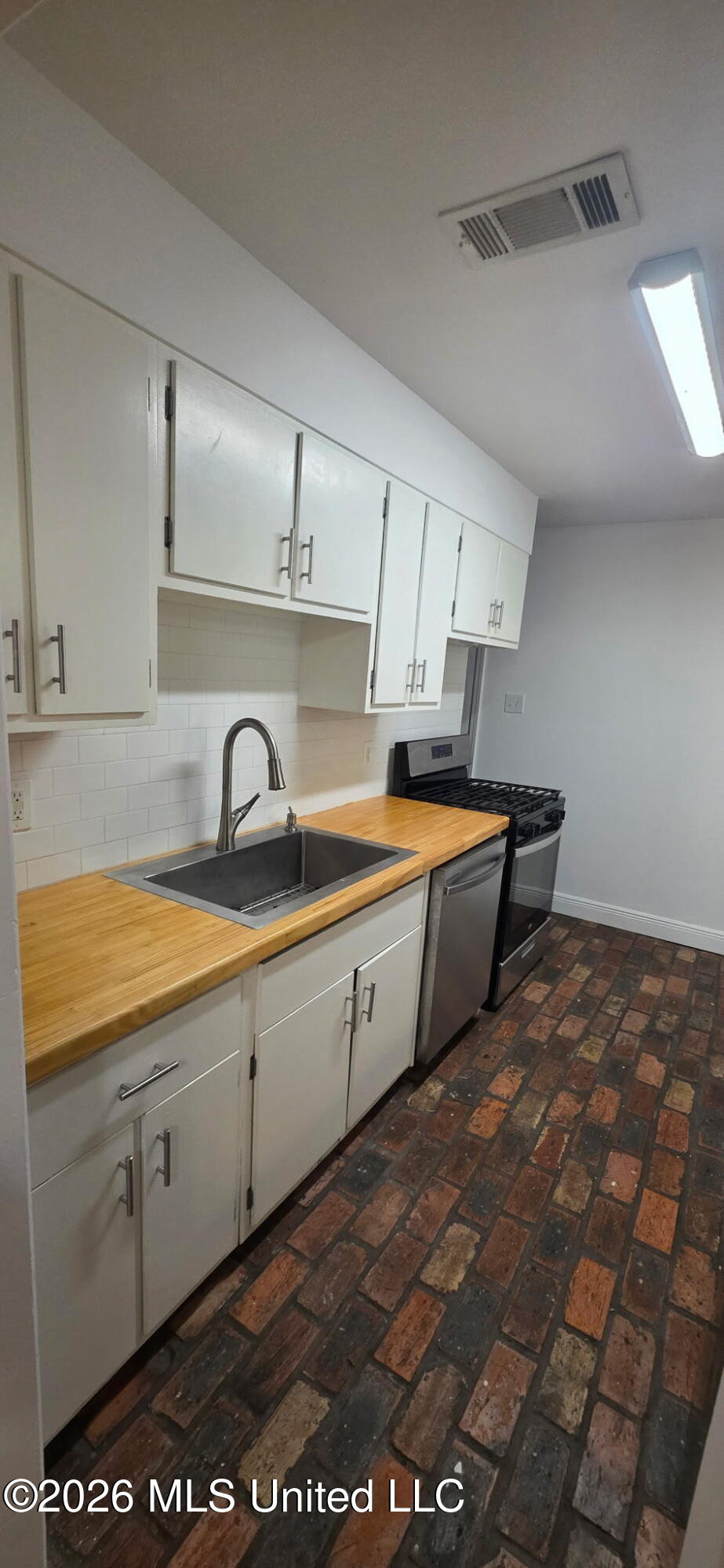 7120 Denver Property Photo 12