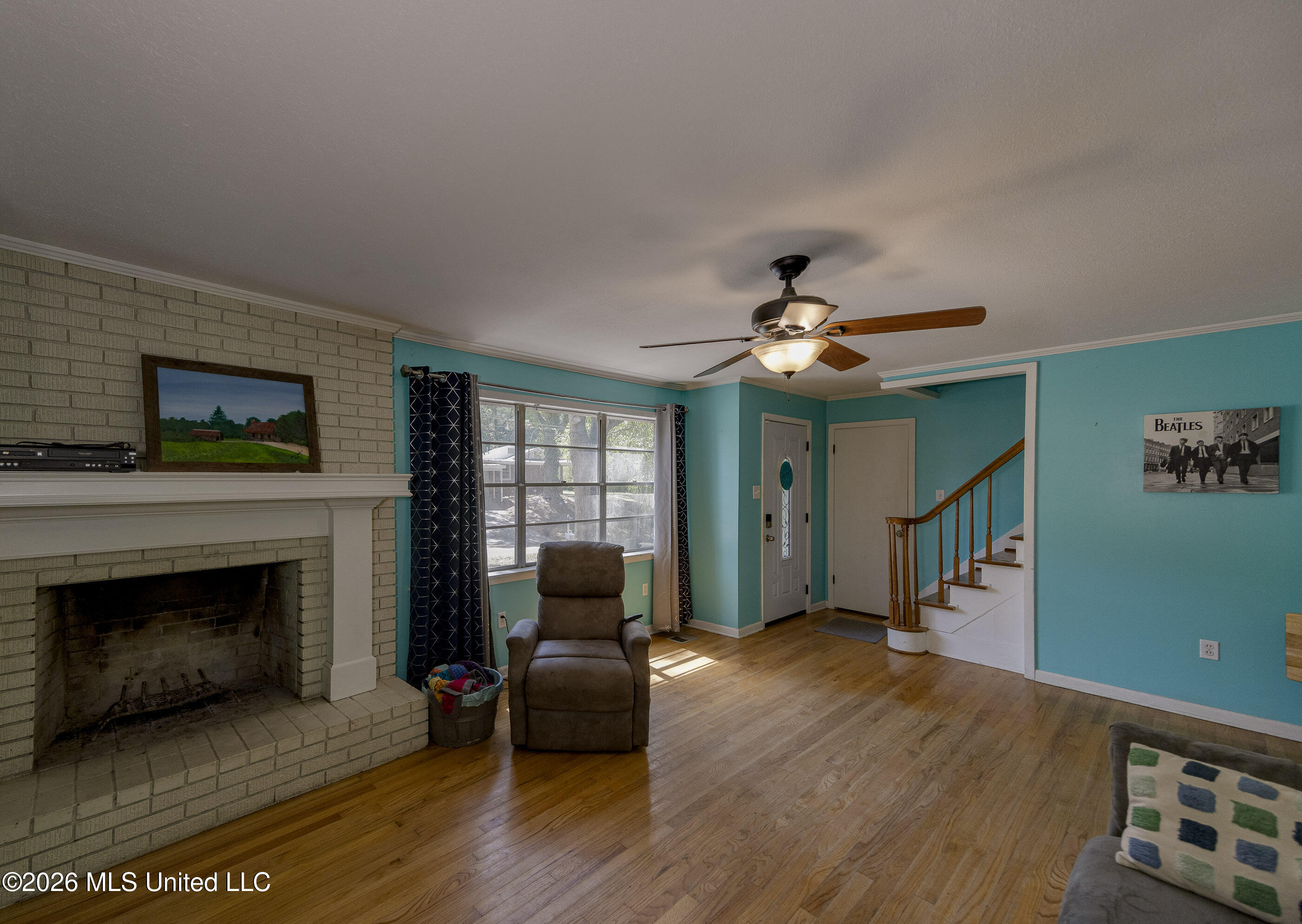 101 Colonial Drive Property Photo 3
