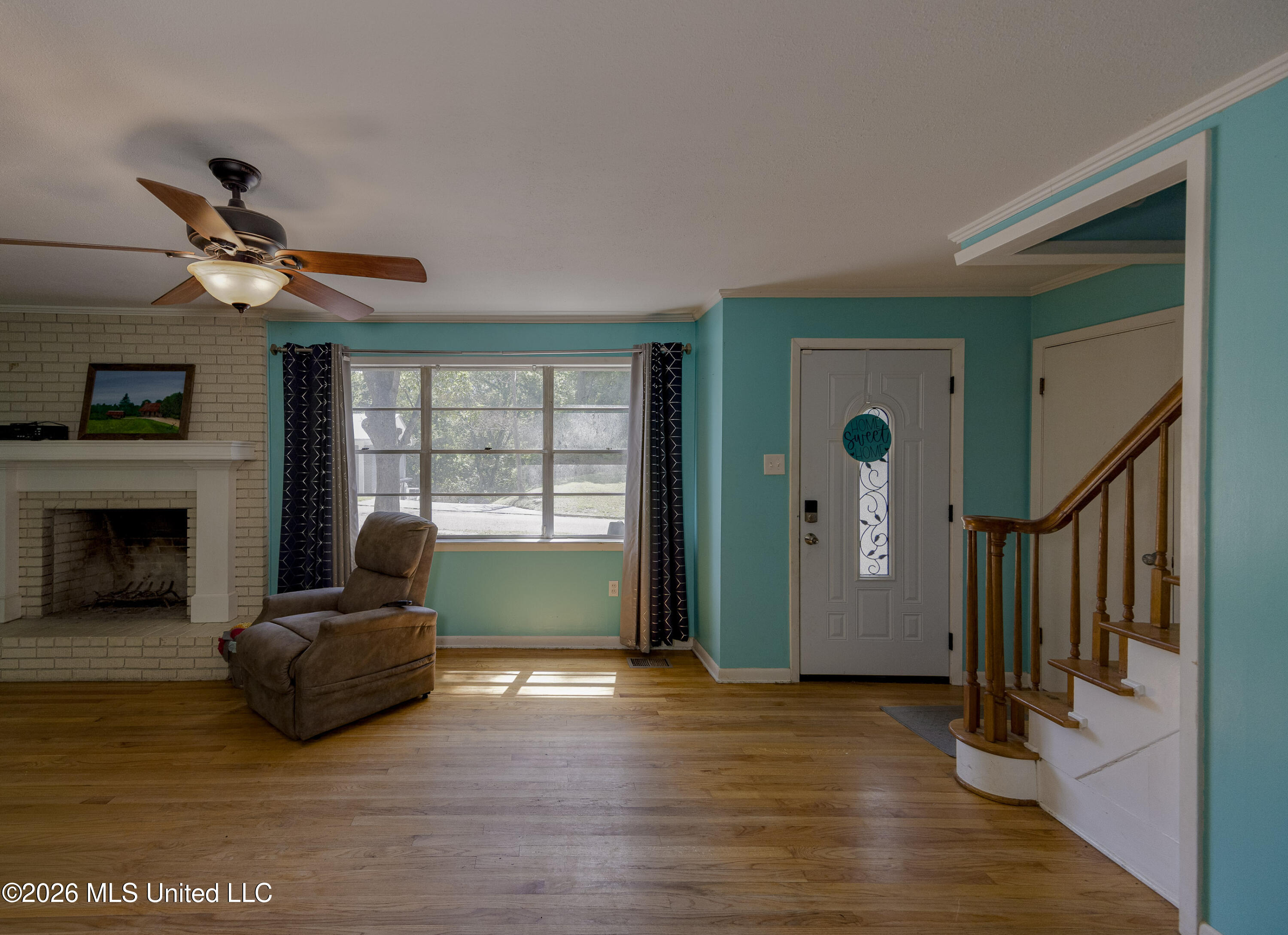 101 Colonial Drive Property Photo 6