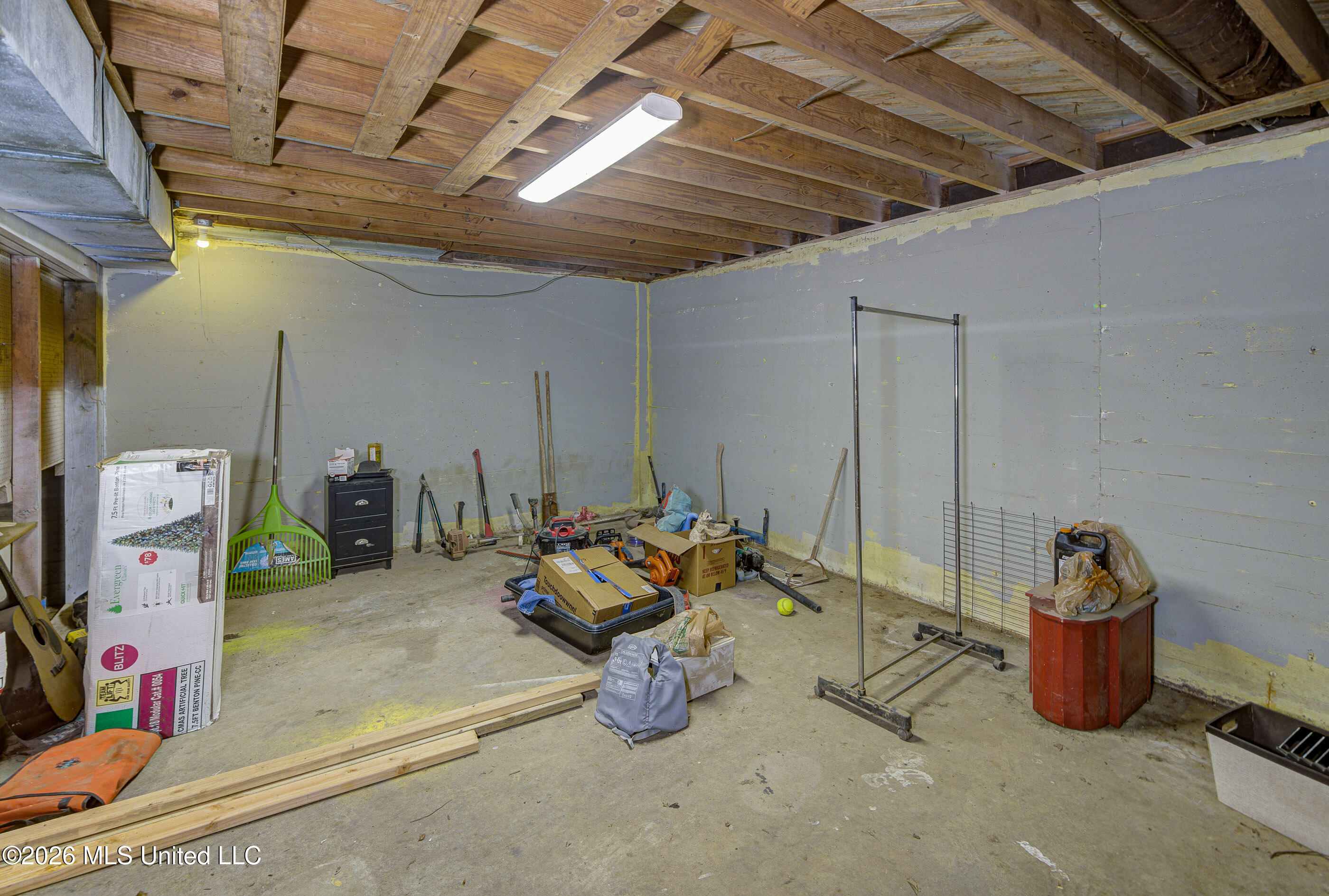 101 Colonial Drive Property Photo 31