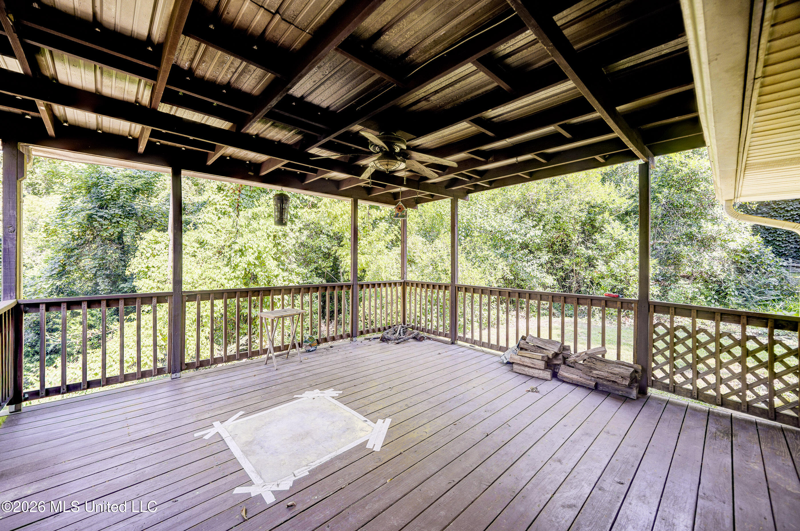 101 Colonial Drive Property Photo 33