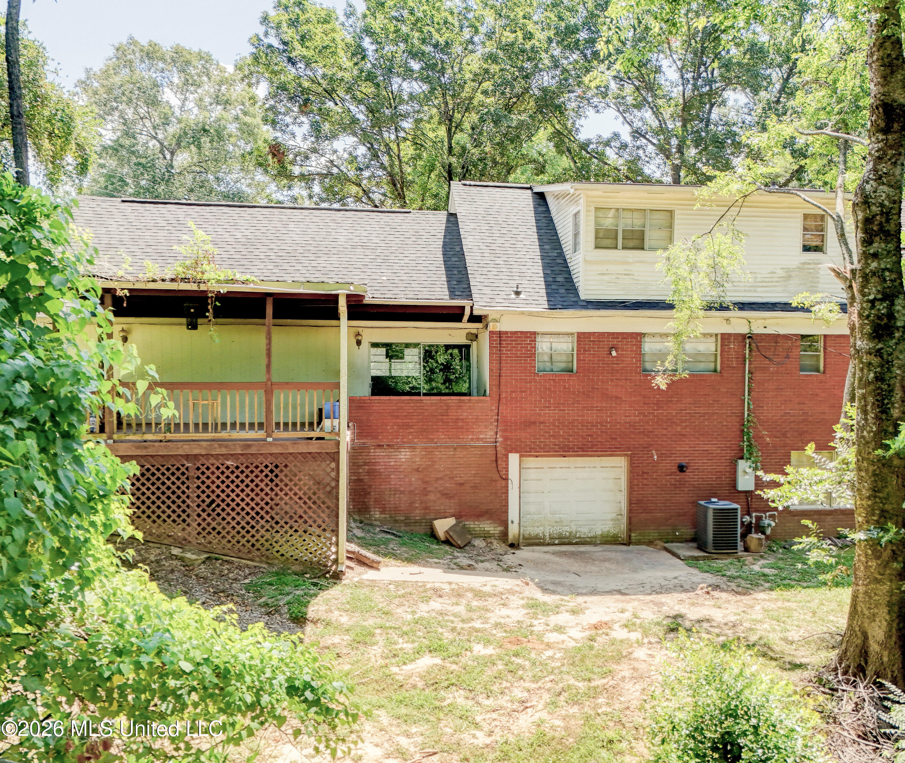101 Colonial Drive Property Photo 38