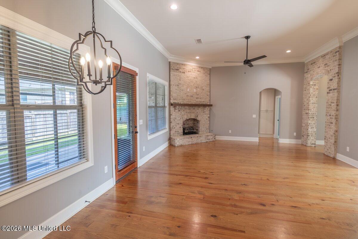 609 Gloucester Way Property Photo 15