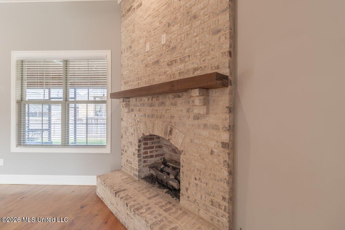 609 Gloucester Way Property Photo 25