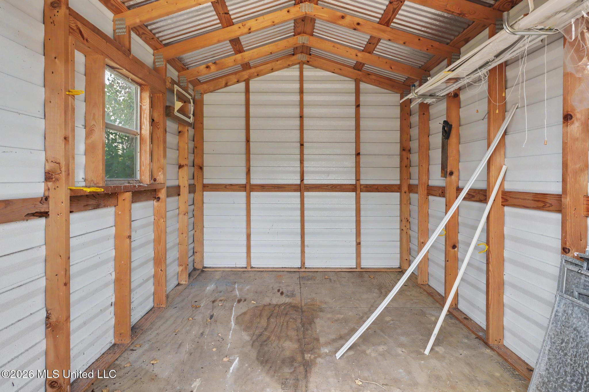 2074 Trailwood Drive Property Photo 19