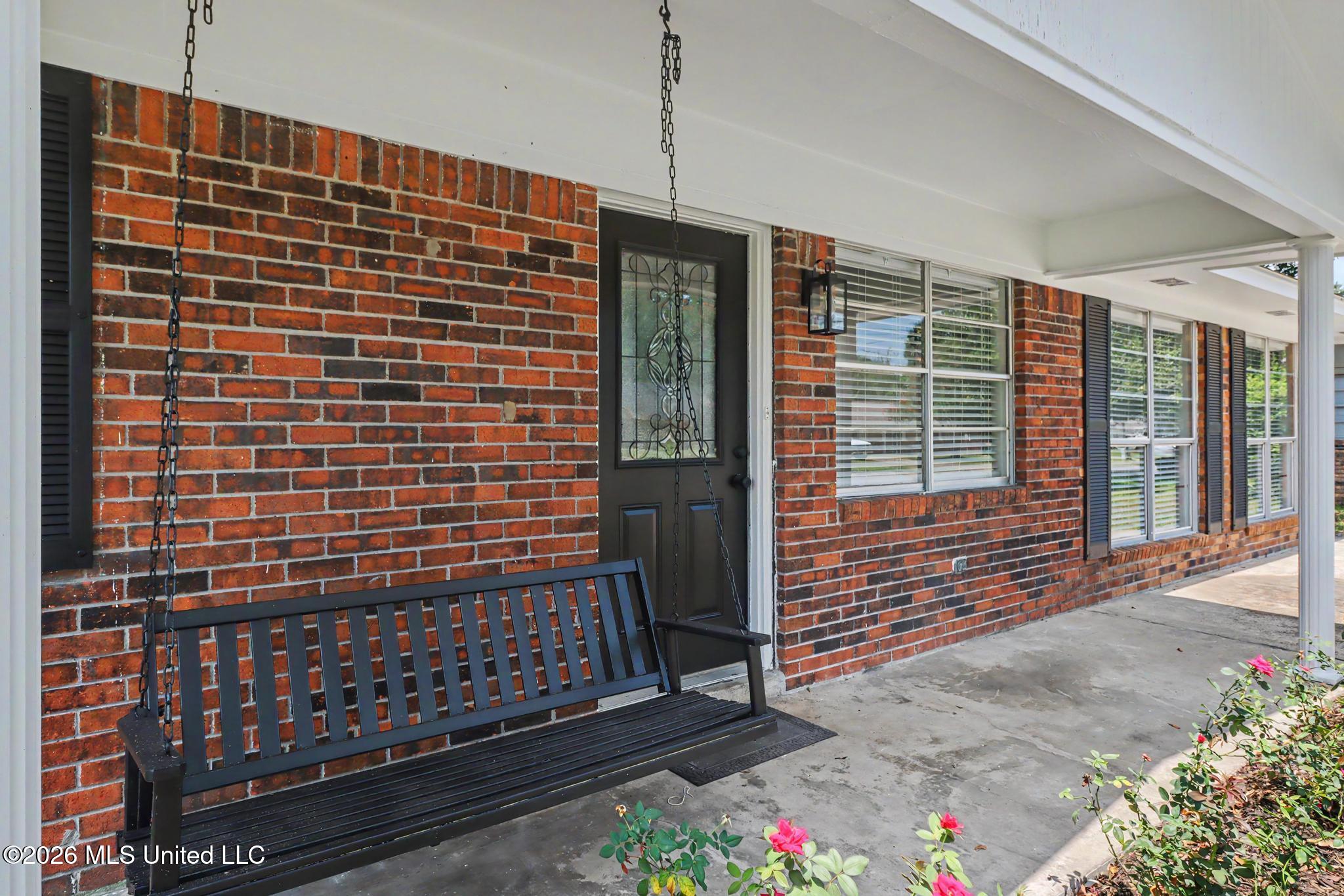 2074 Trailwood Drive Property Photo 20