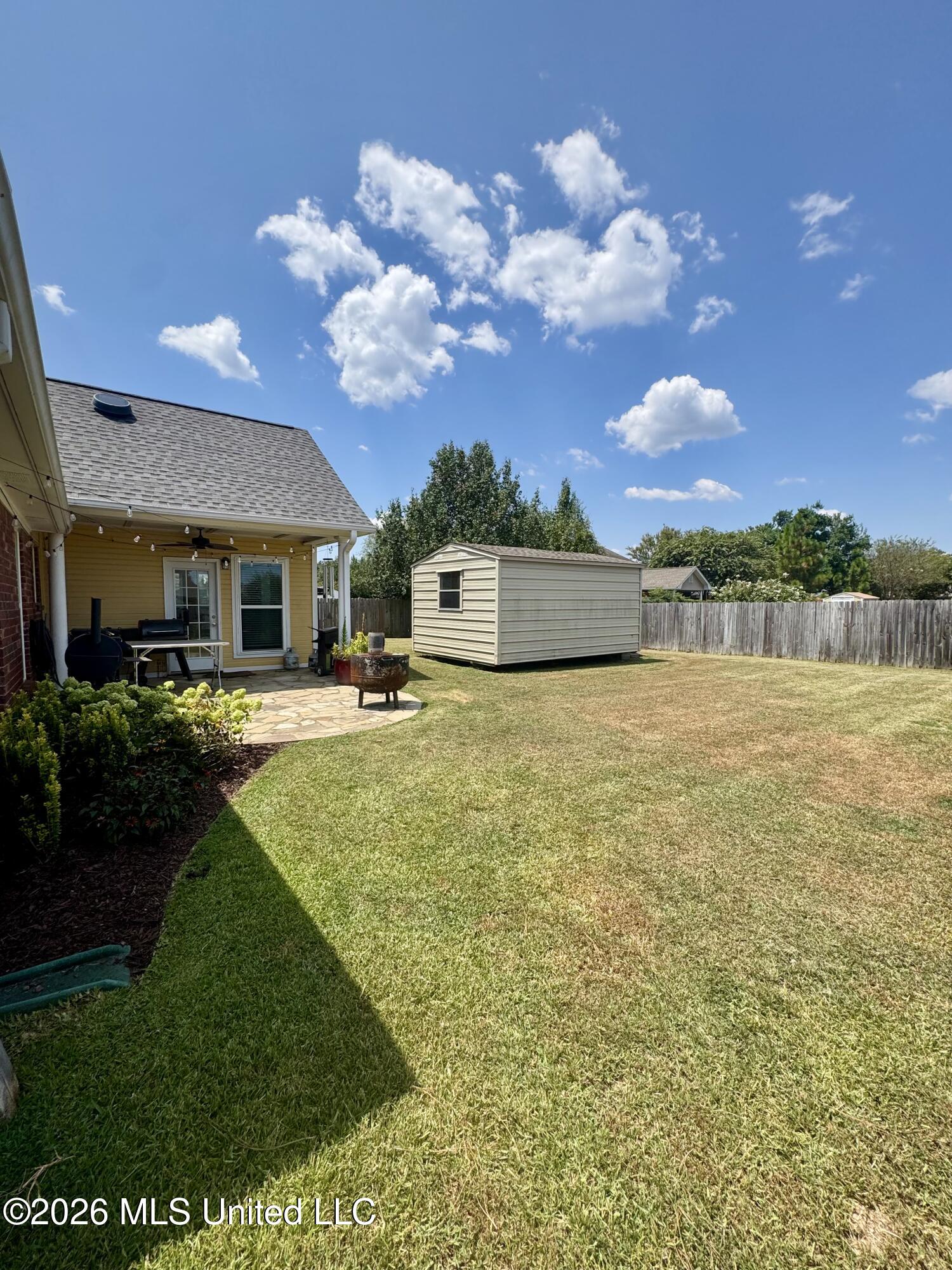 109 Evergreen Way Property Photo 8