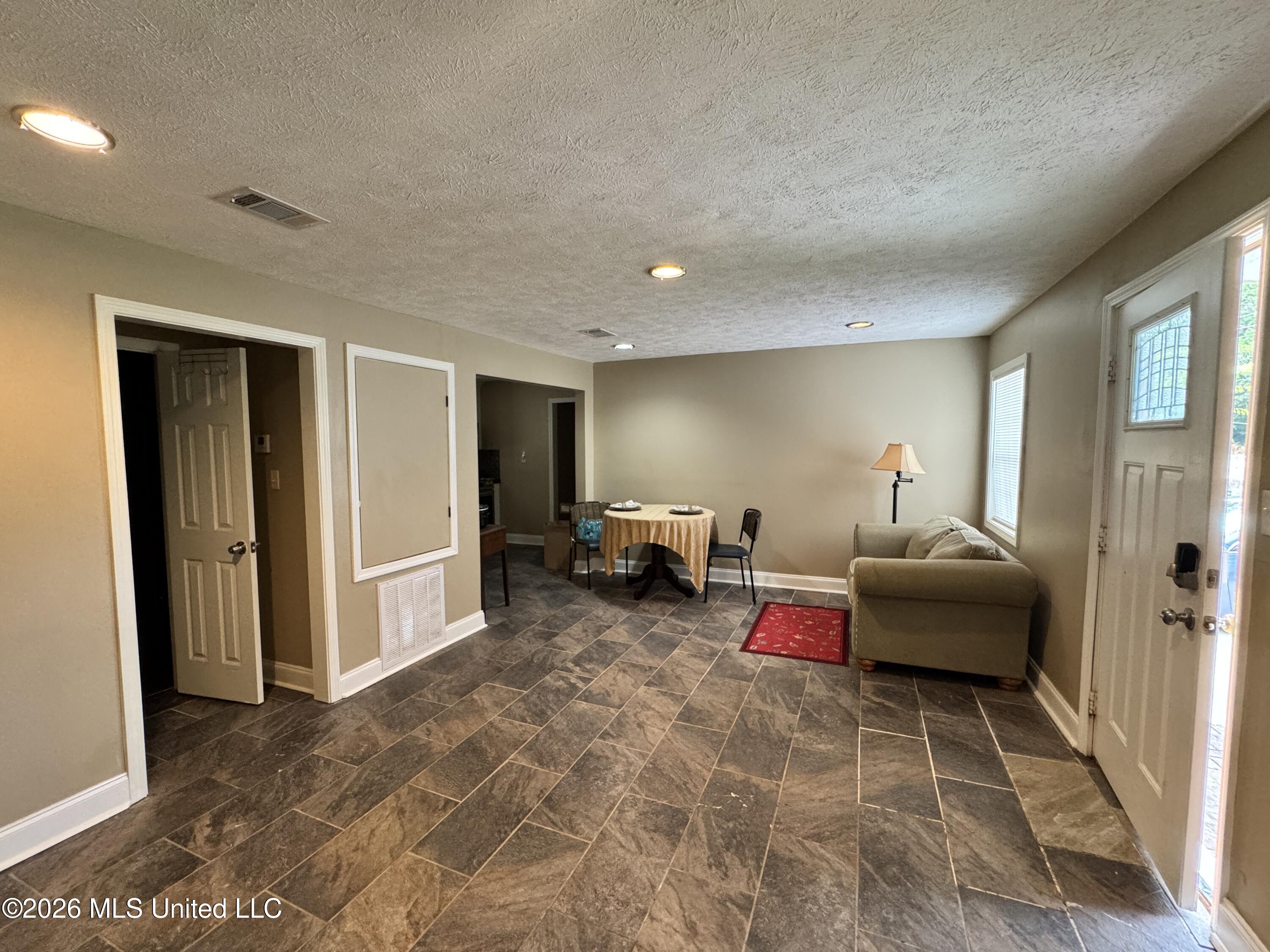 3632 Bailey Avenue Property Photo 2