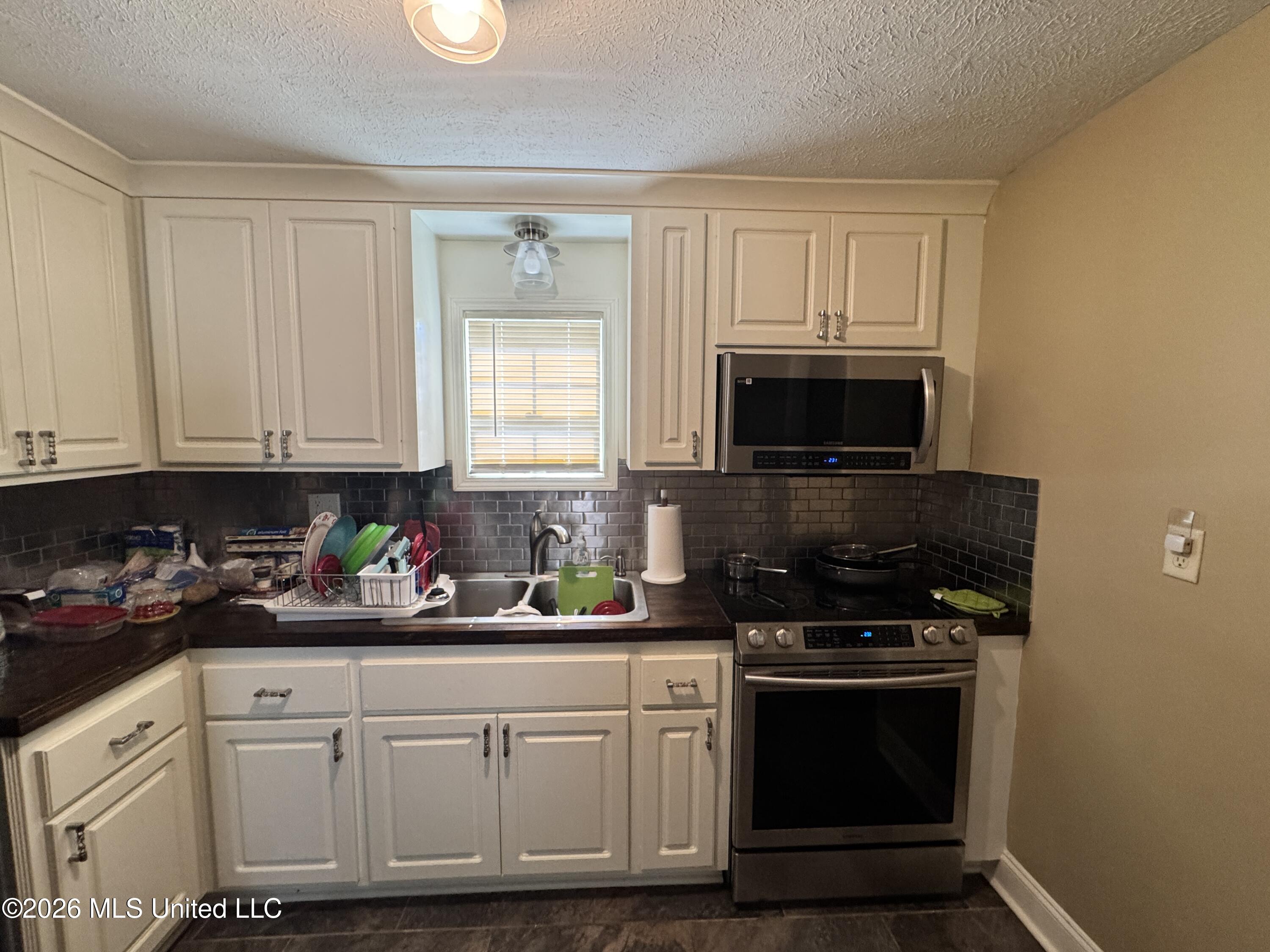 3632 Bailey Avenue Property Photo 6