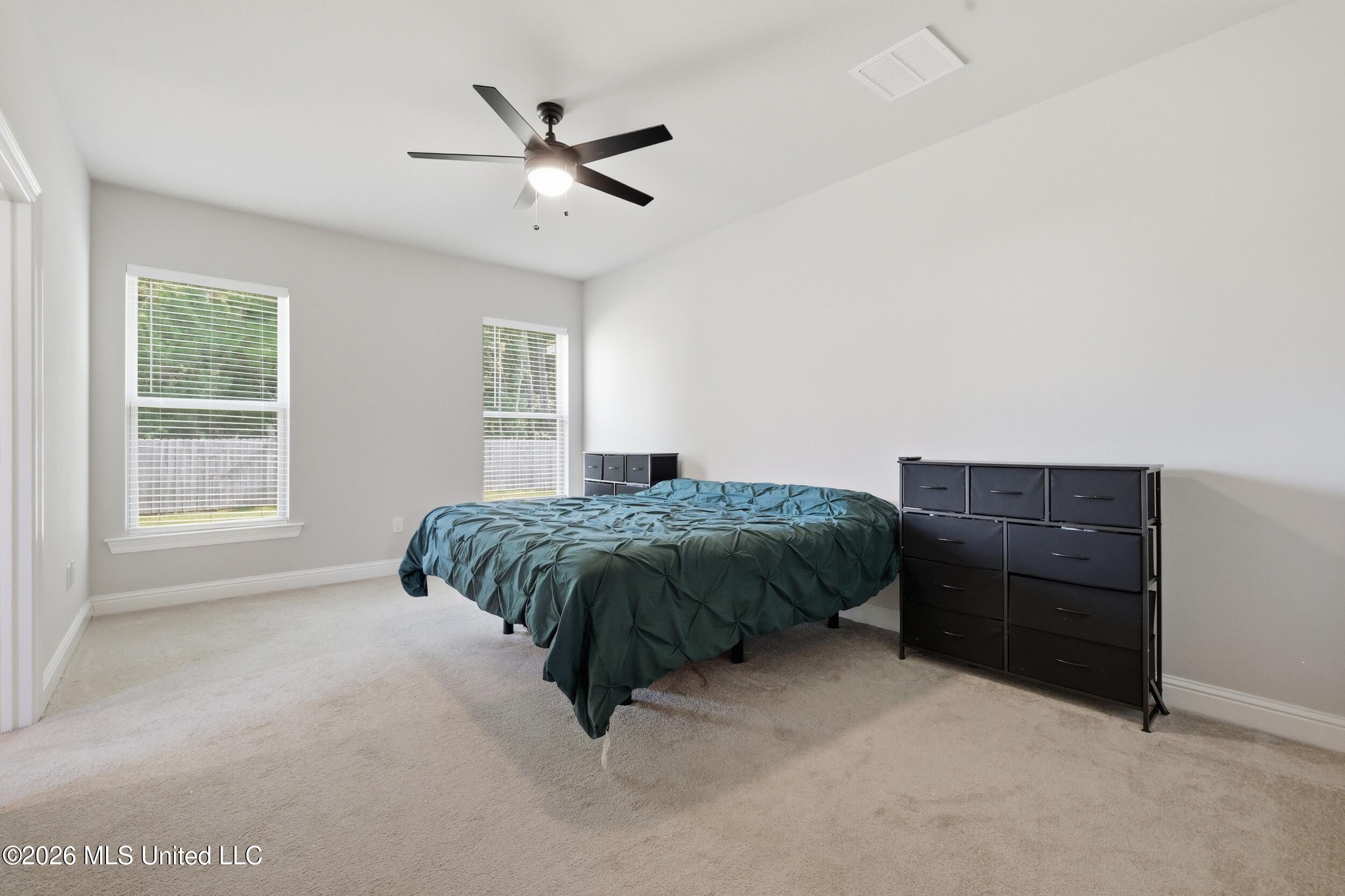880 Leeward Drive Property Photo 14