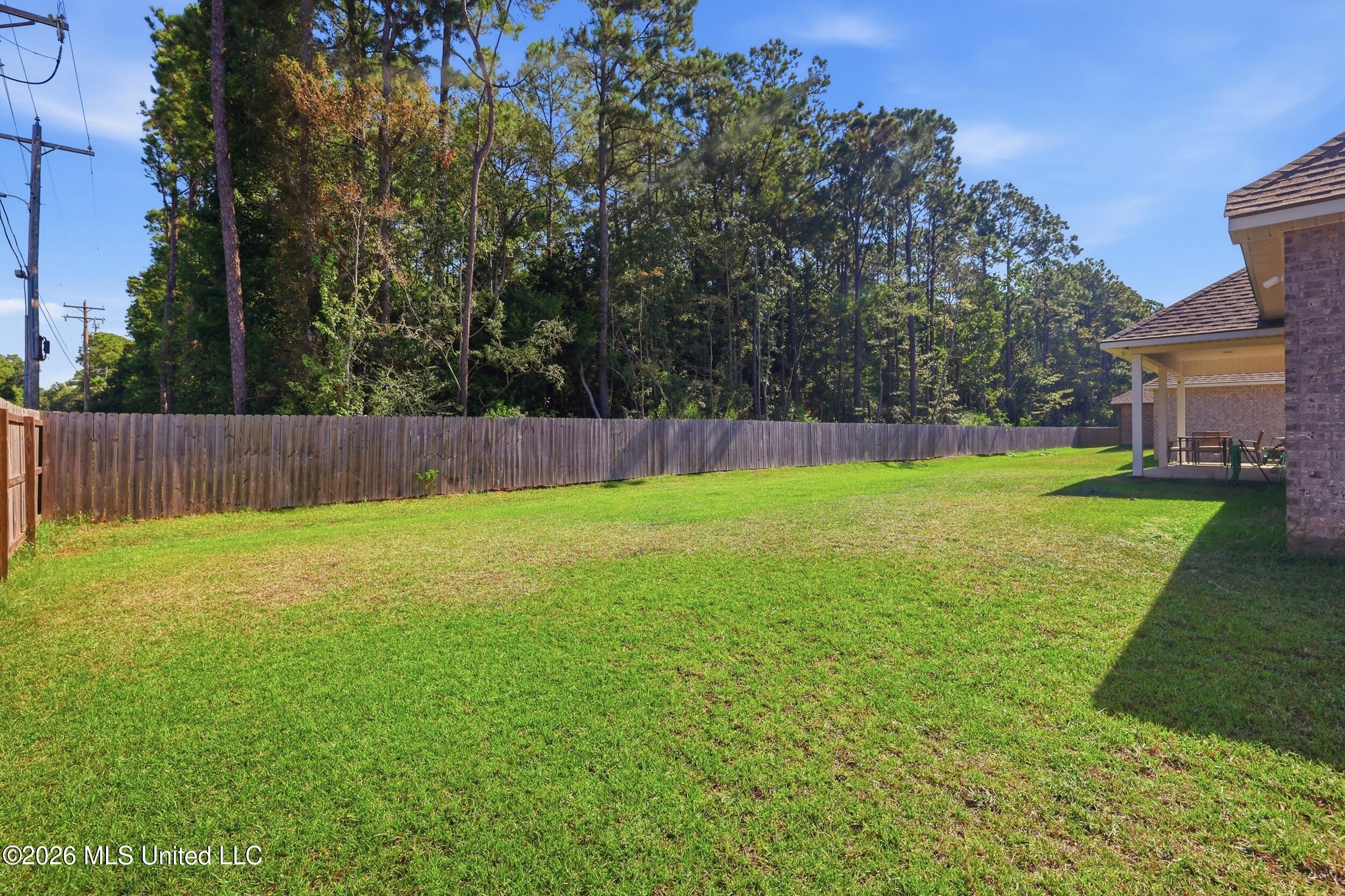880 Leeward Drive Property Photo 32