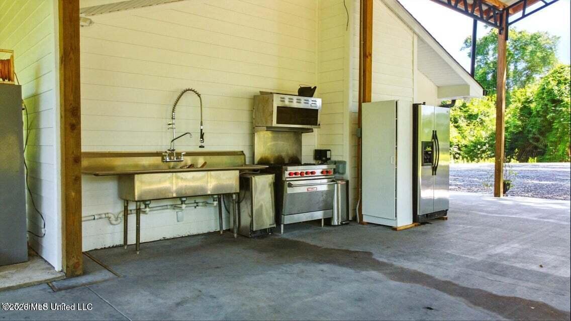 280 Bobby Lane Property Photo 23
