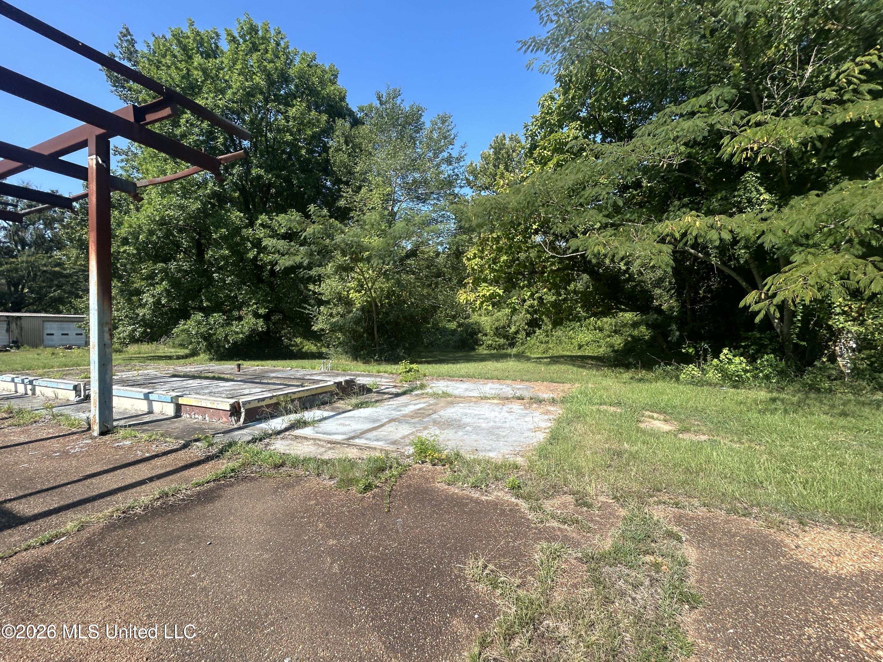 900 S Applegate Street Property Photo 9