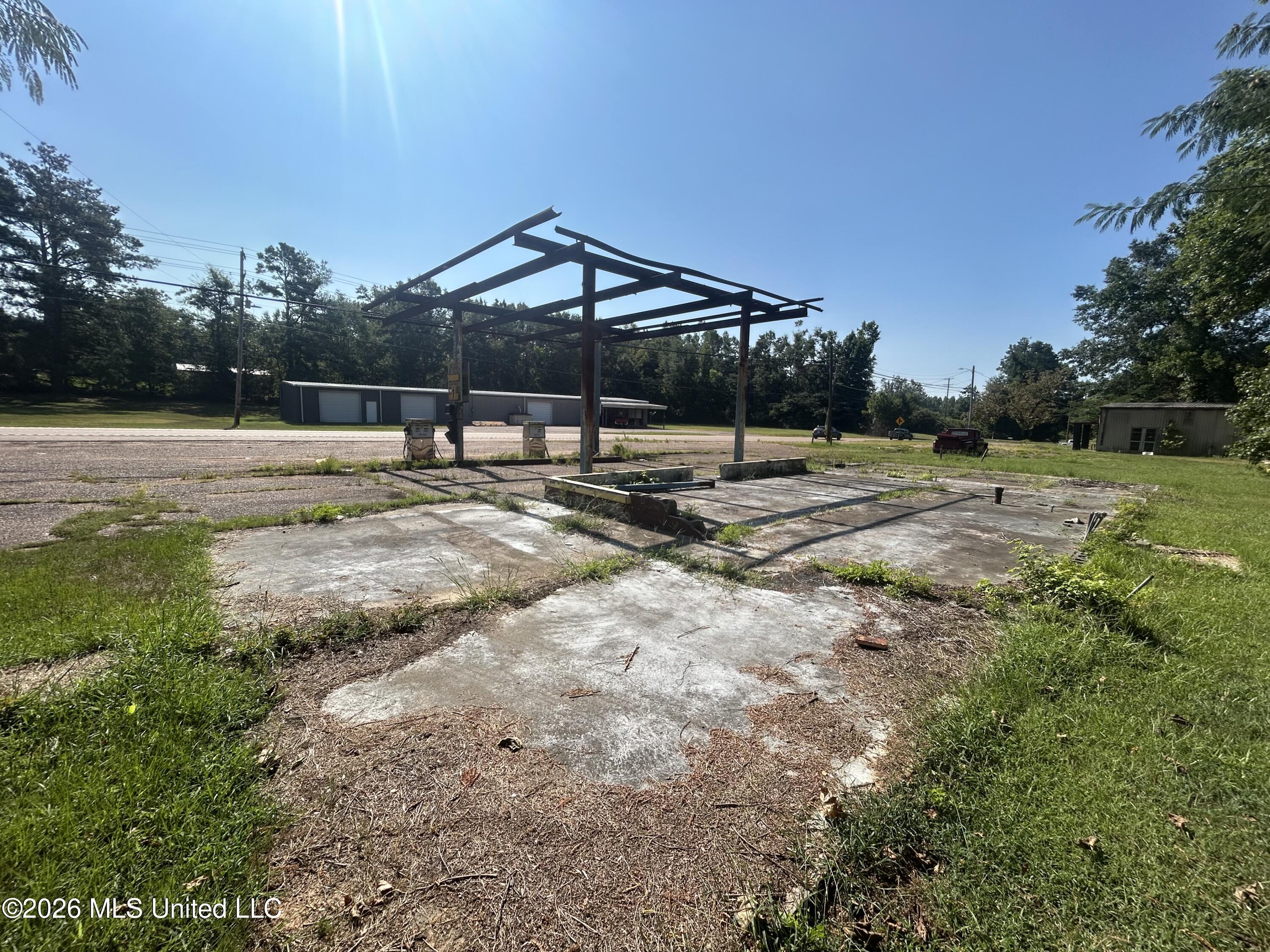 900 S Applegate Street Property Photo 13