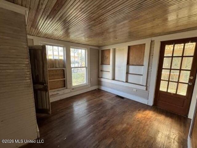 155 Main Street Property Photo 9