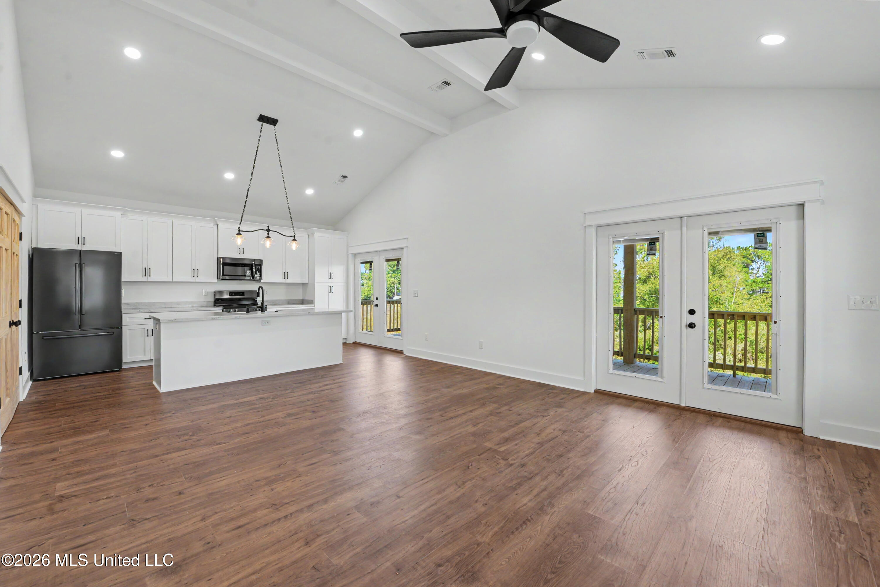 4082 Pennsylvania Street Property Photo 9