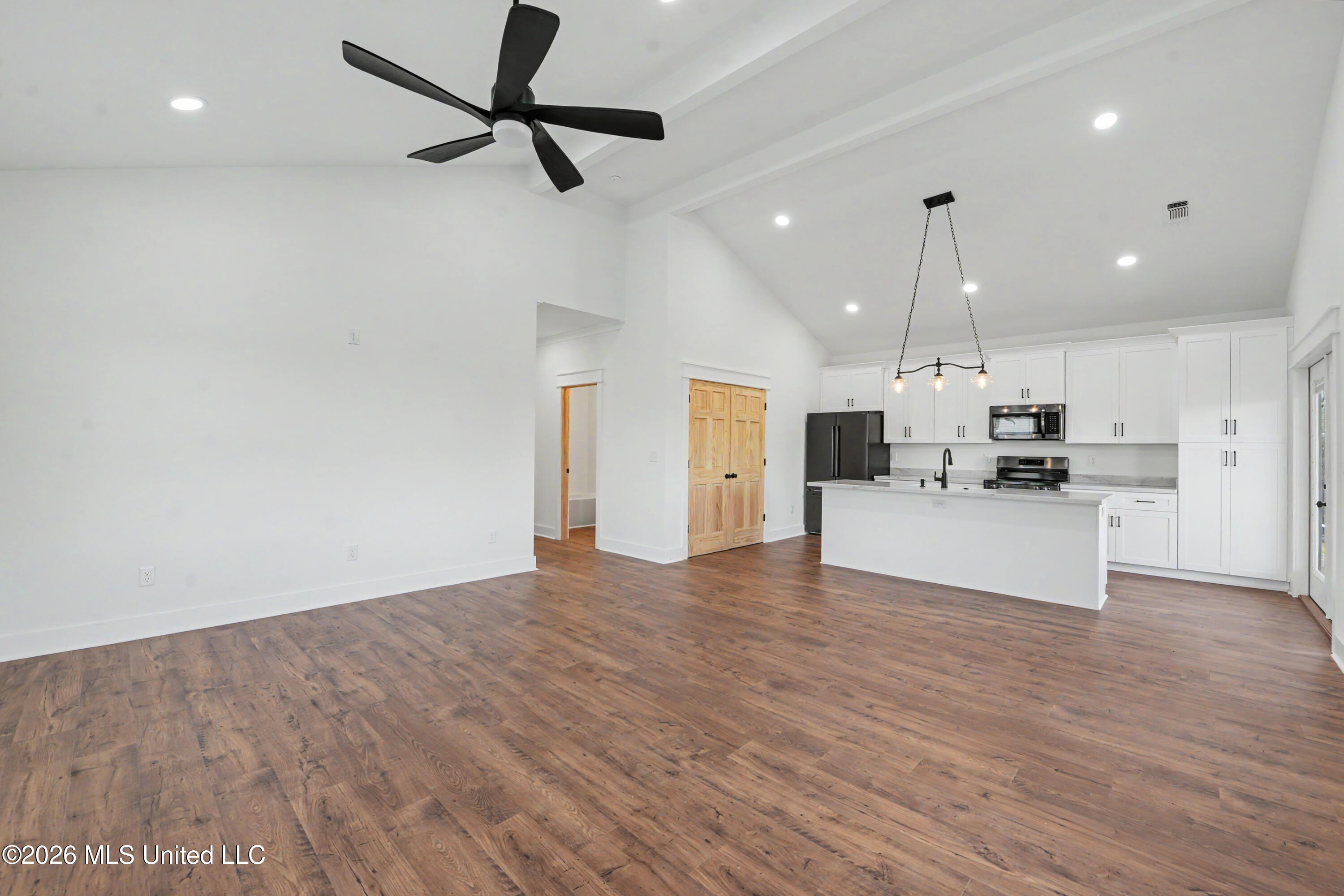 4082 Pennsylvania Street Property Photo 10