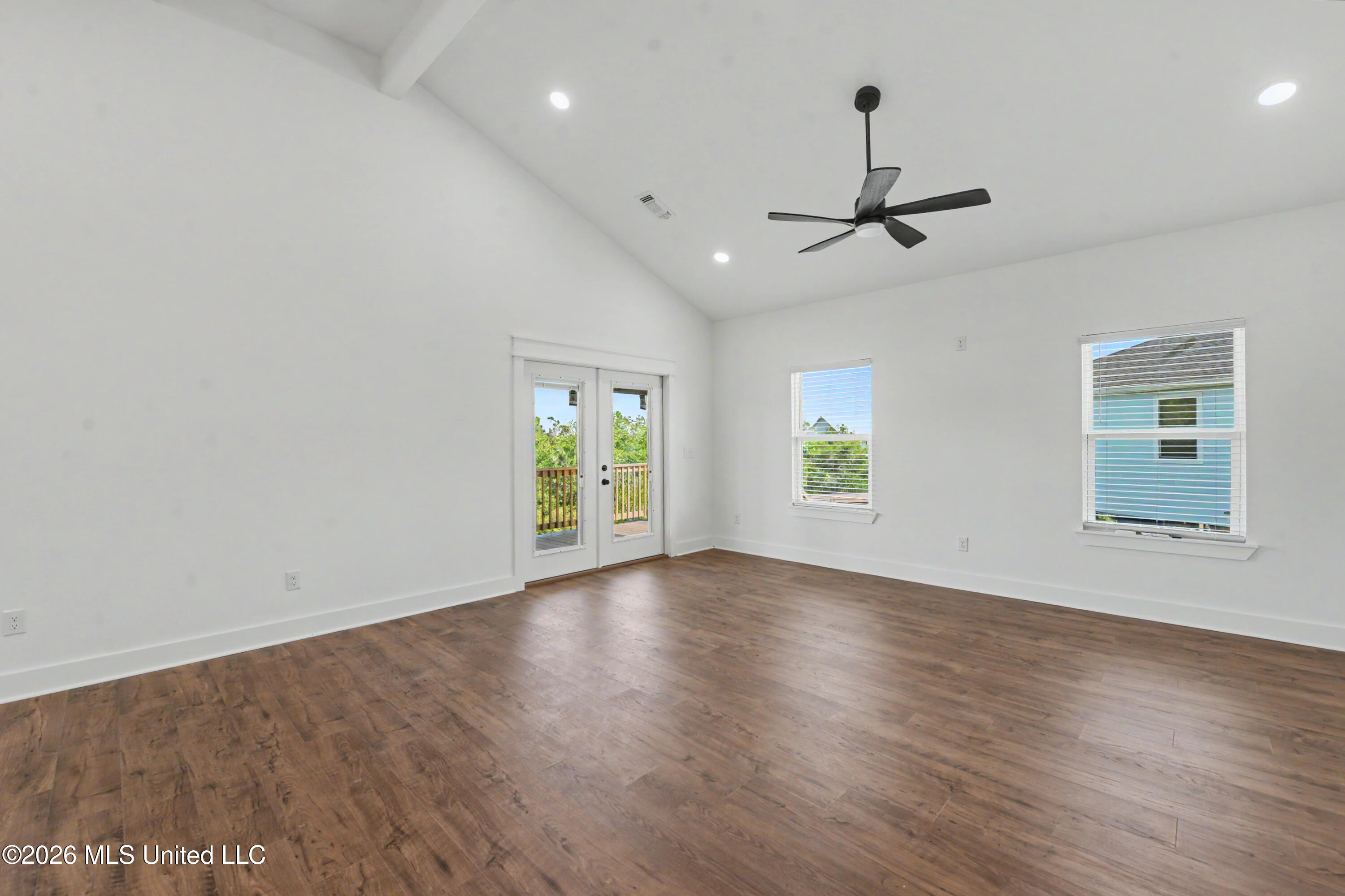 4082 Pennsylvania Street Property Photo 11