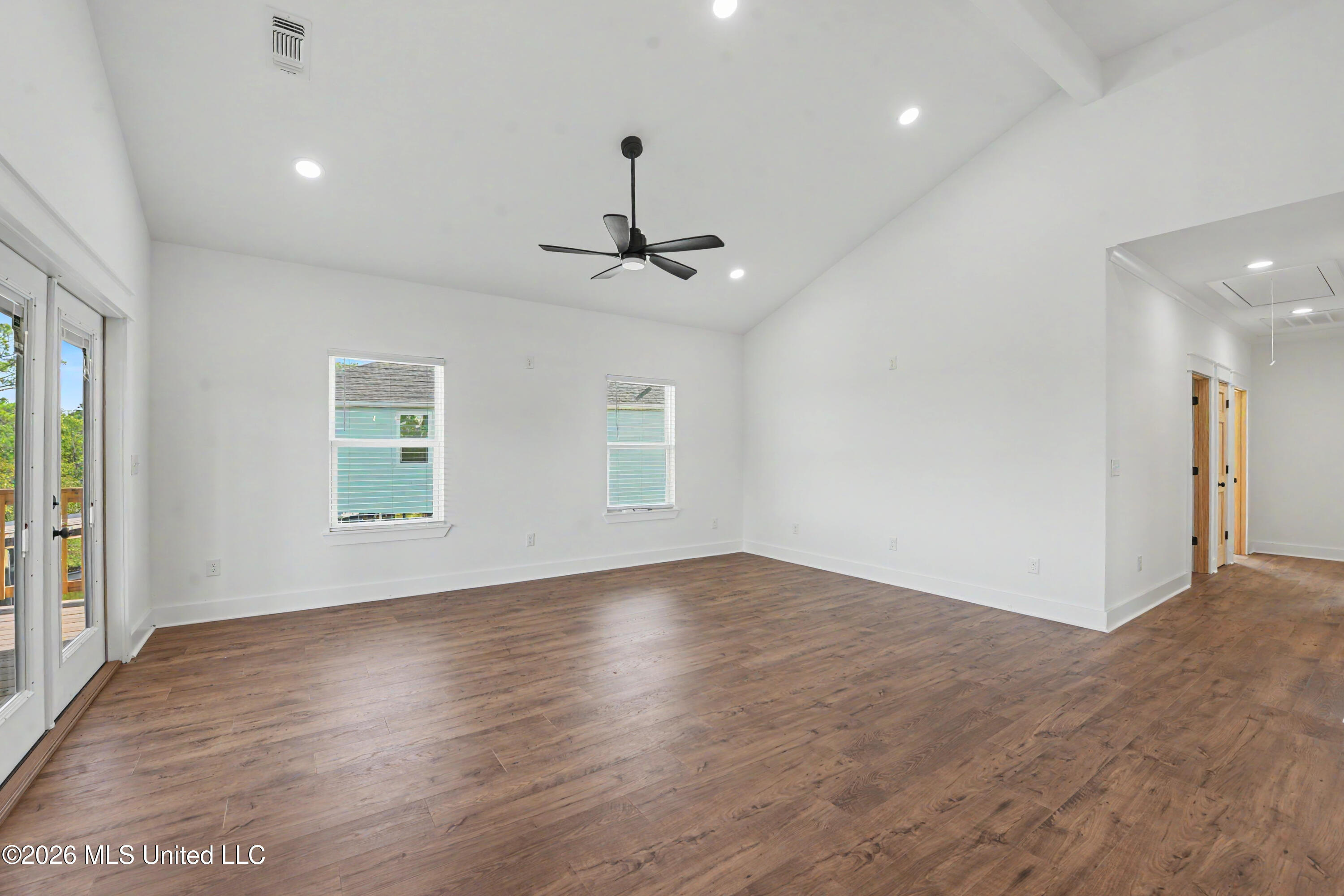 4082 Pennsylvania Street Property Photo 14