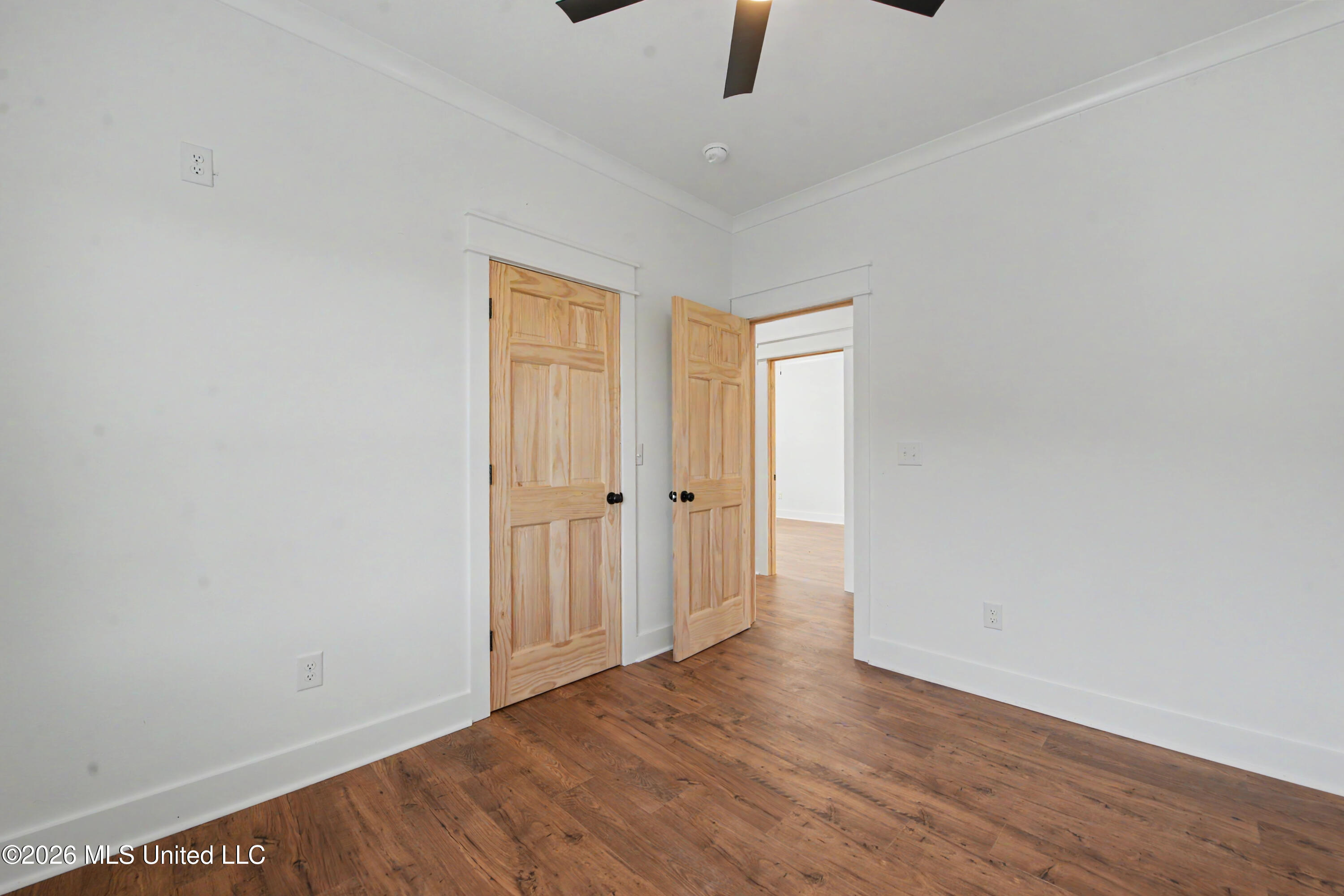 4082 Pennsylvania Street Property Photo 18