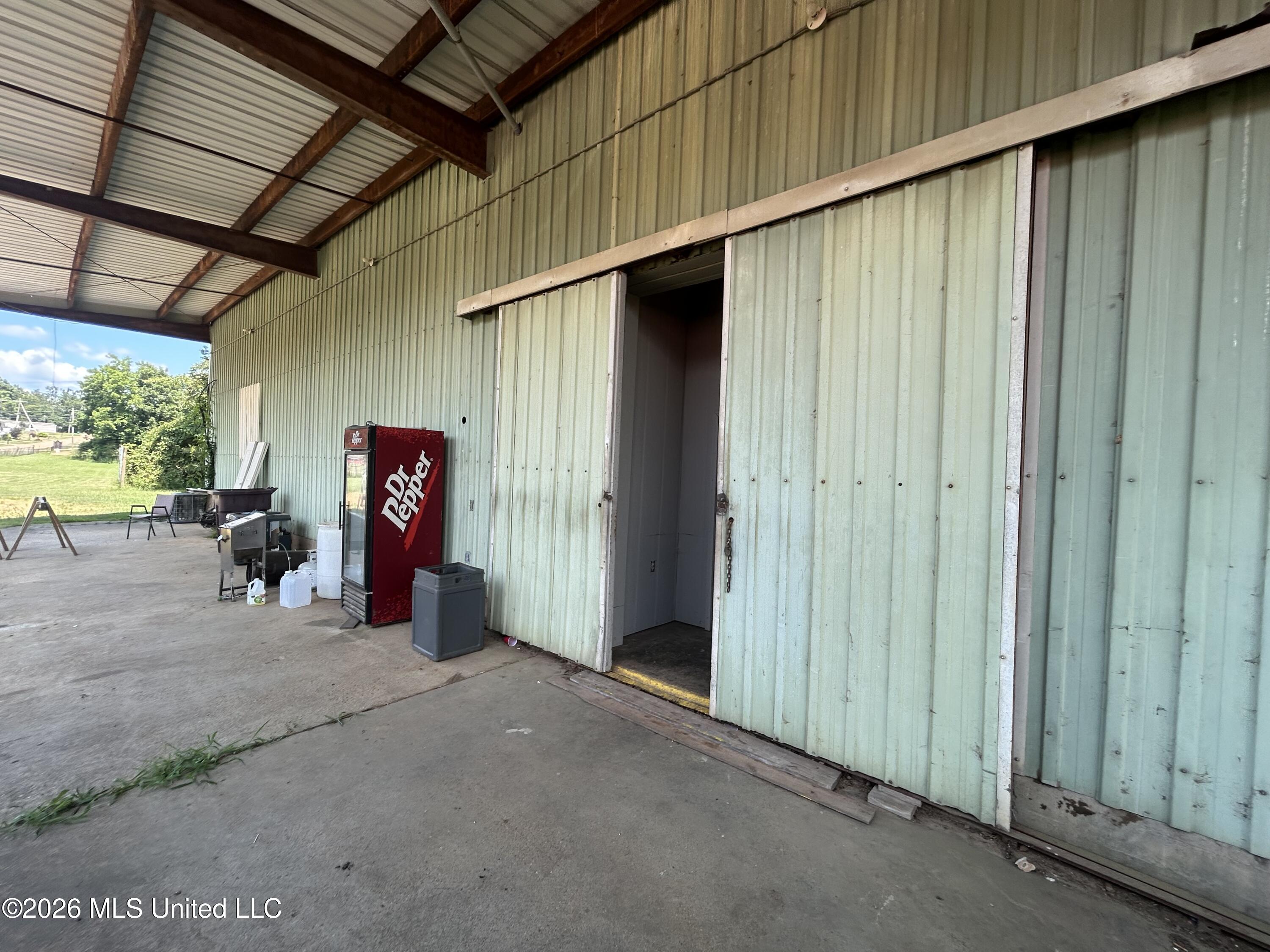 Greensboro Street Property Photo 2