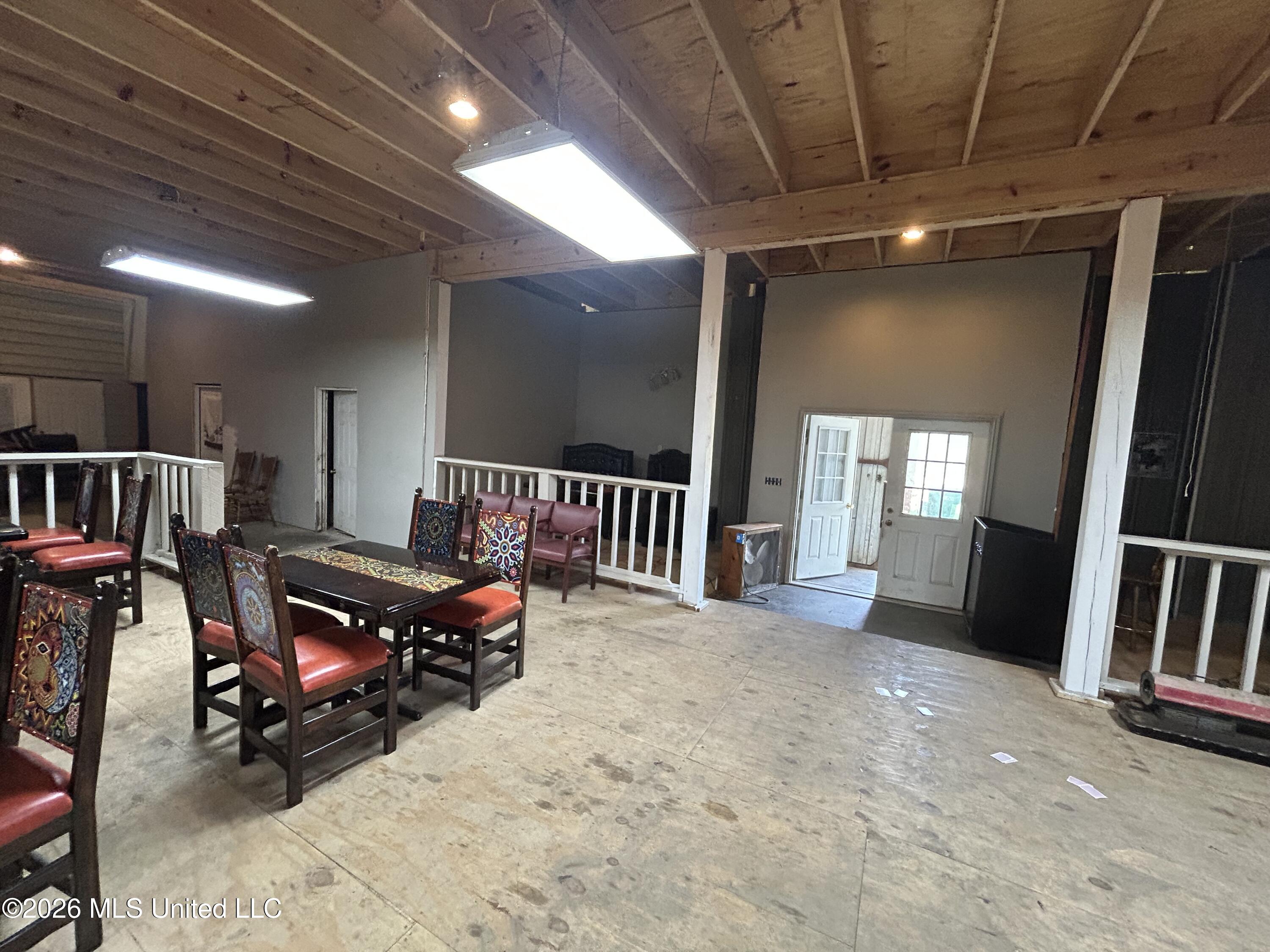 Greensboro Street Property Photo 12
