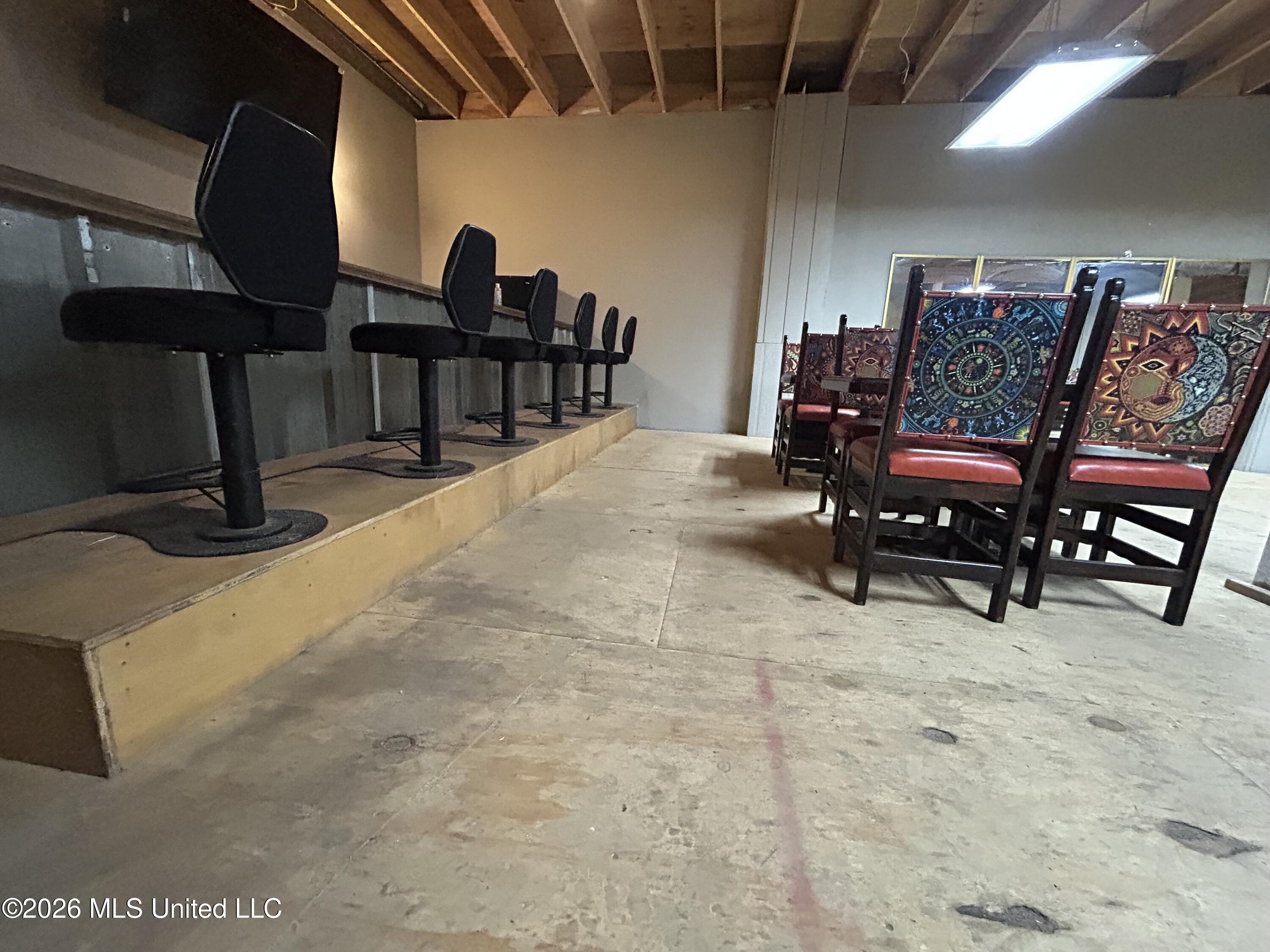 Greensboro Street Property Photo 17