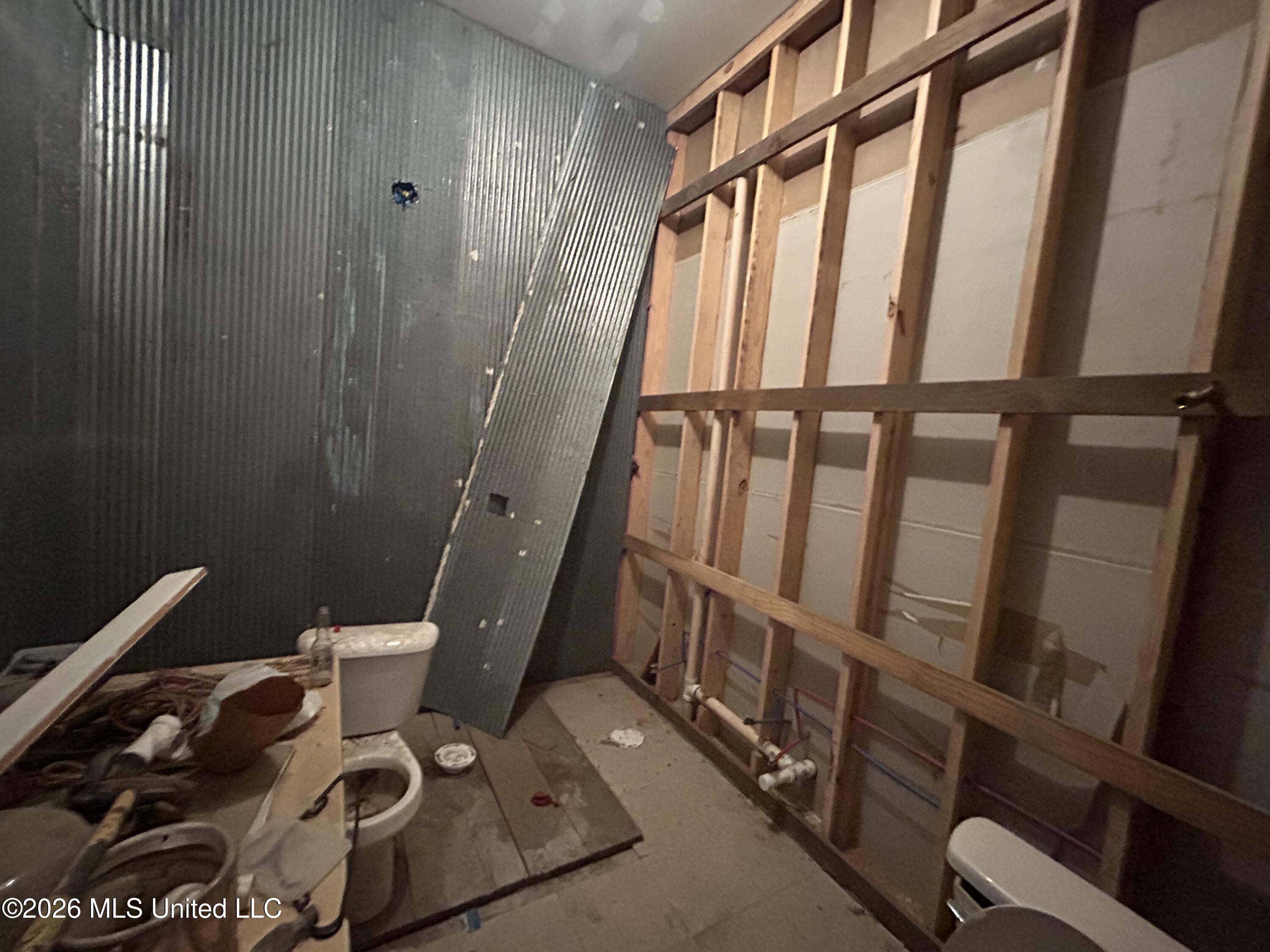 Greensboro Street Property Photo 23