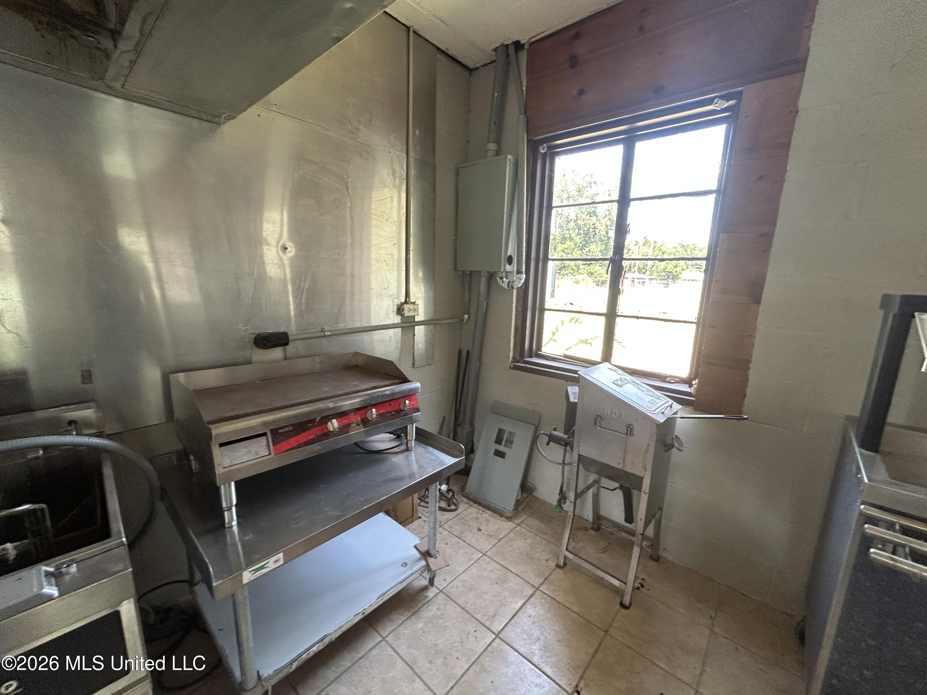 Greensboro Street Property Photo 30