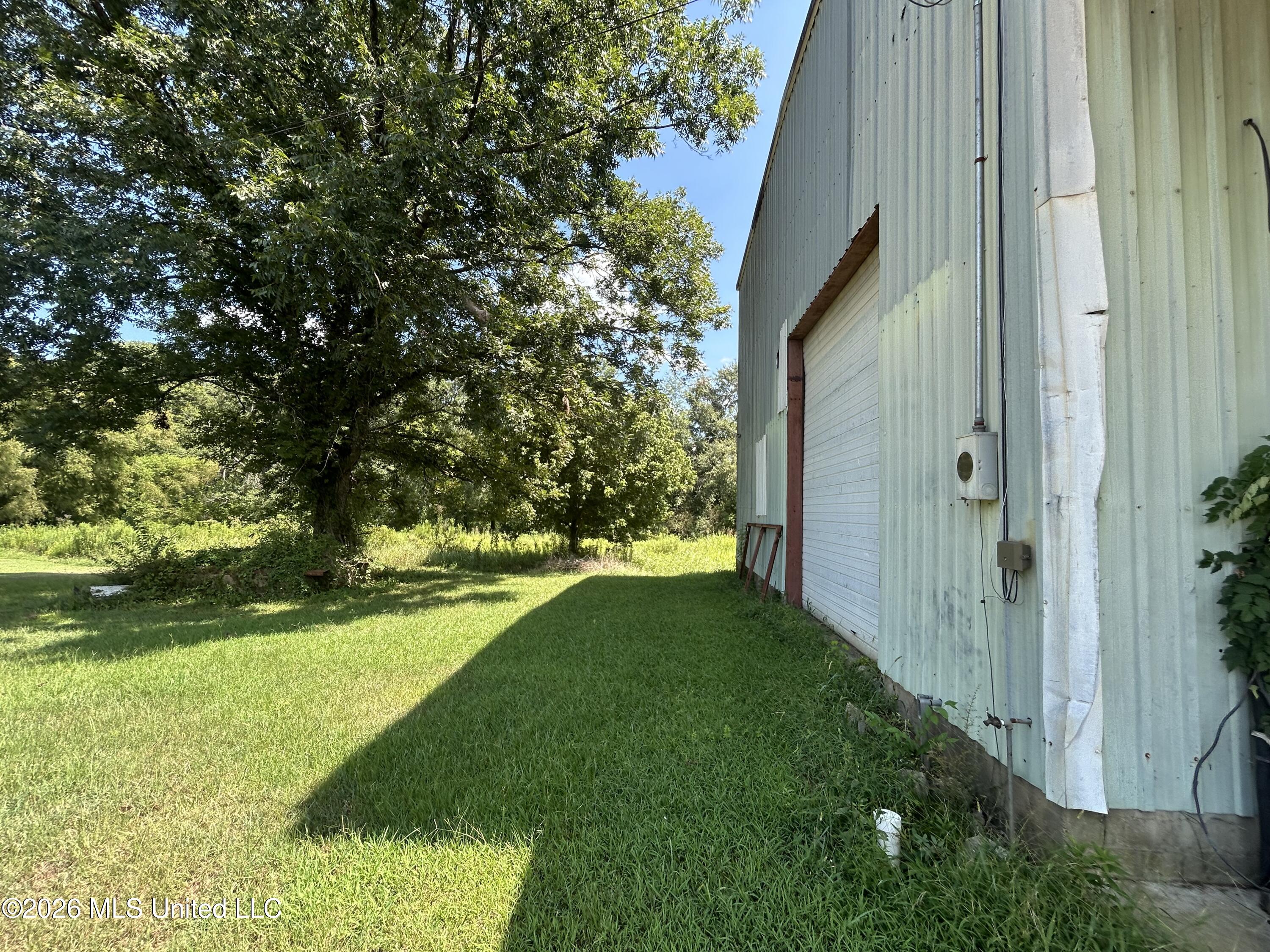 Greensboro Street Property Photo 37