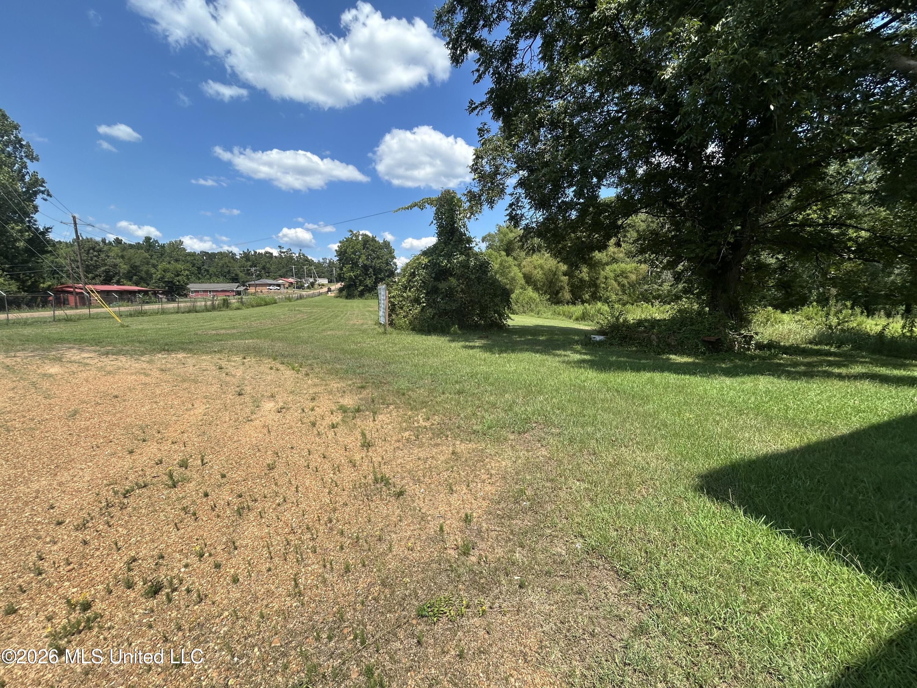 Greensboro Street Property Photo 39