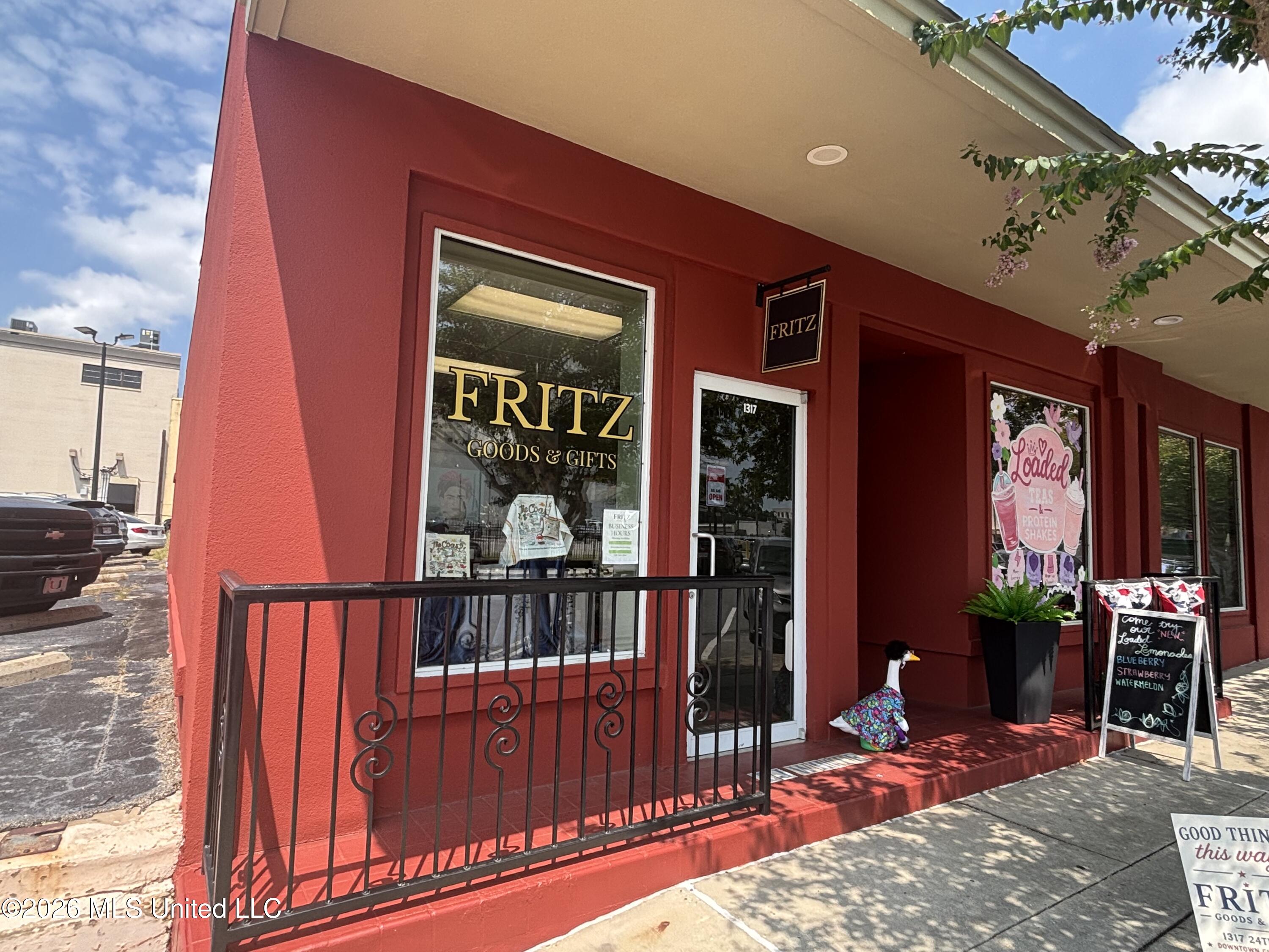 1317 24th Avenue Property Photo 1