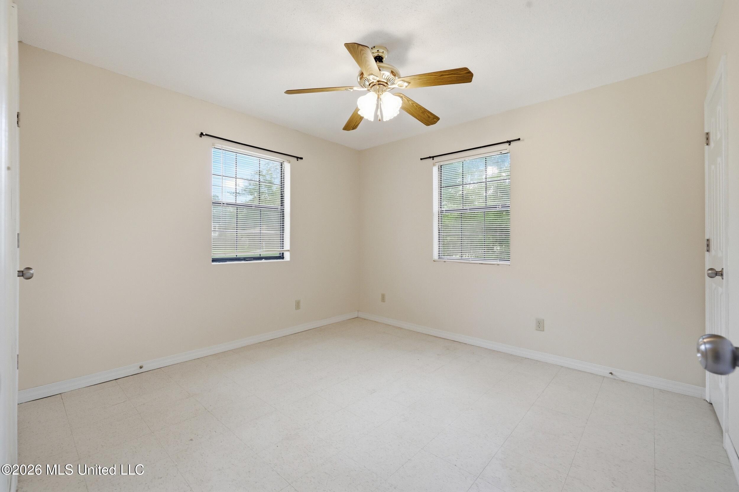 815 Amar Street Property Photo 6