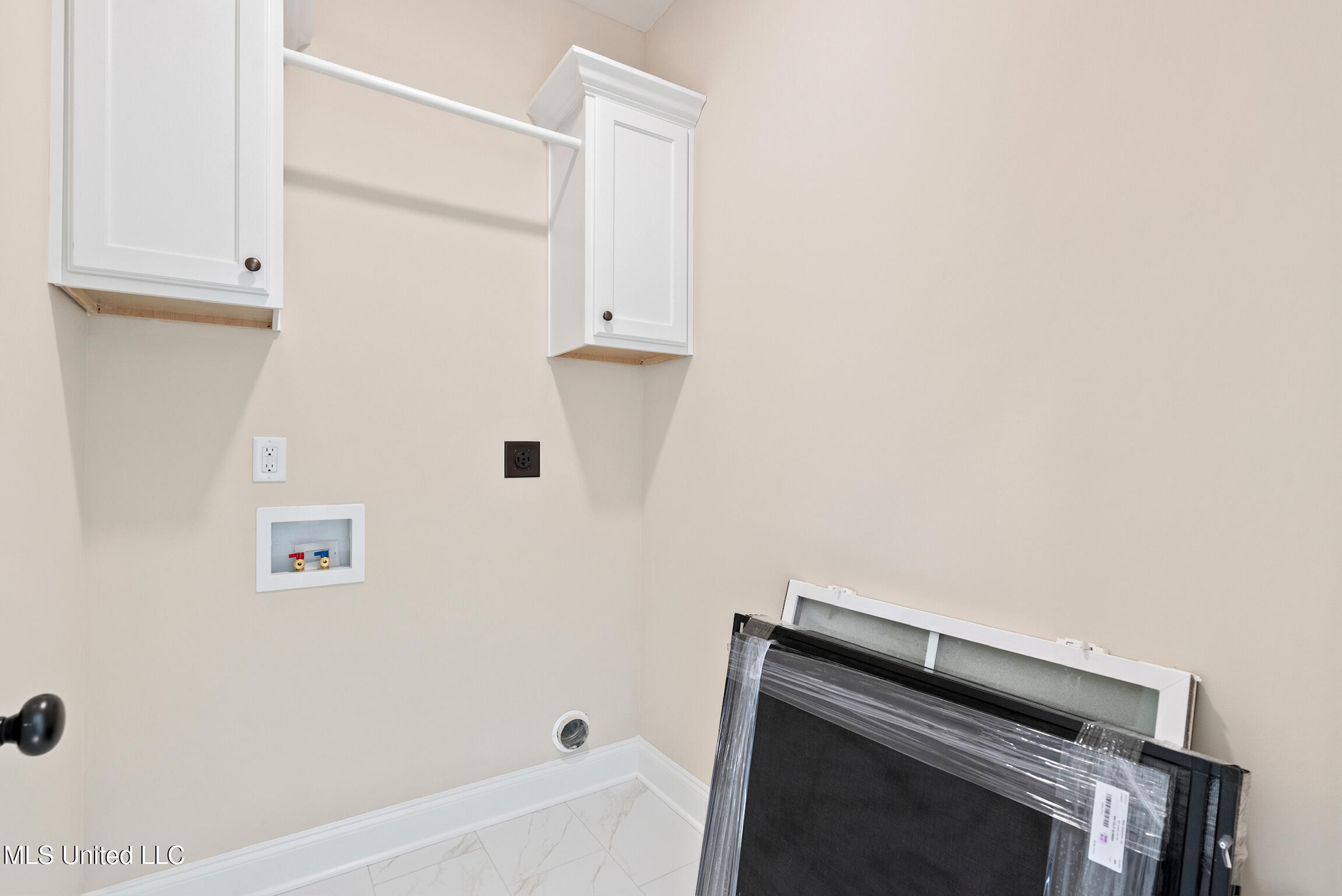 695 Bolivar Drive Property Photo 16